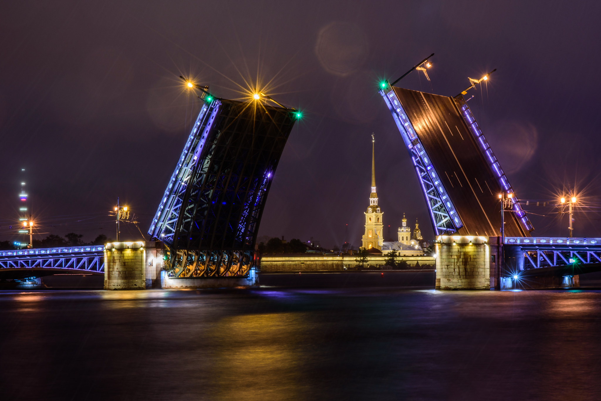 AF Zoom-Nikkor 28-105mm f/3.5-4.5D IF sample photo. St. petersburg photography