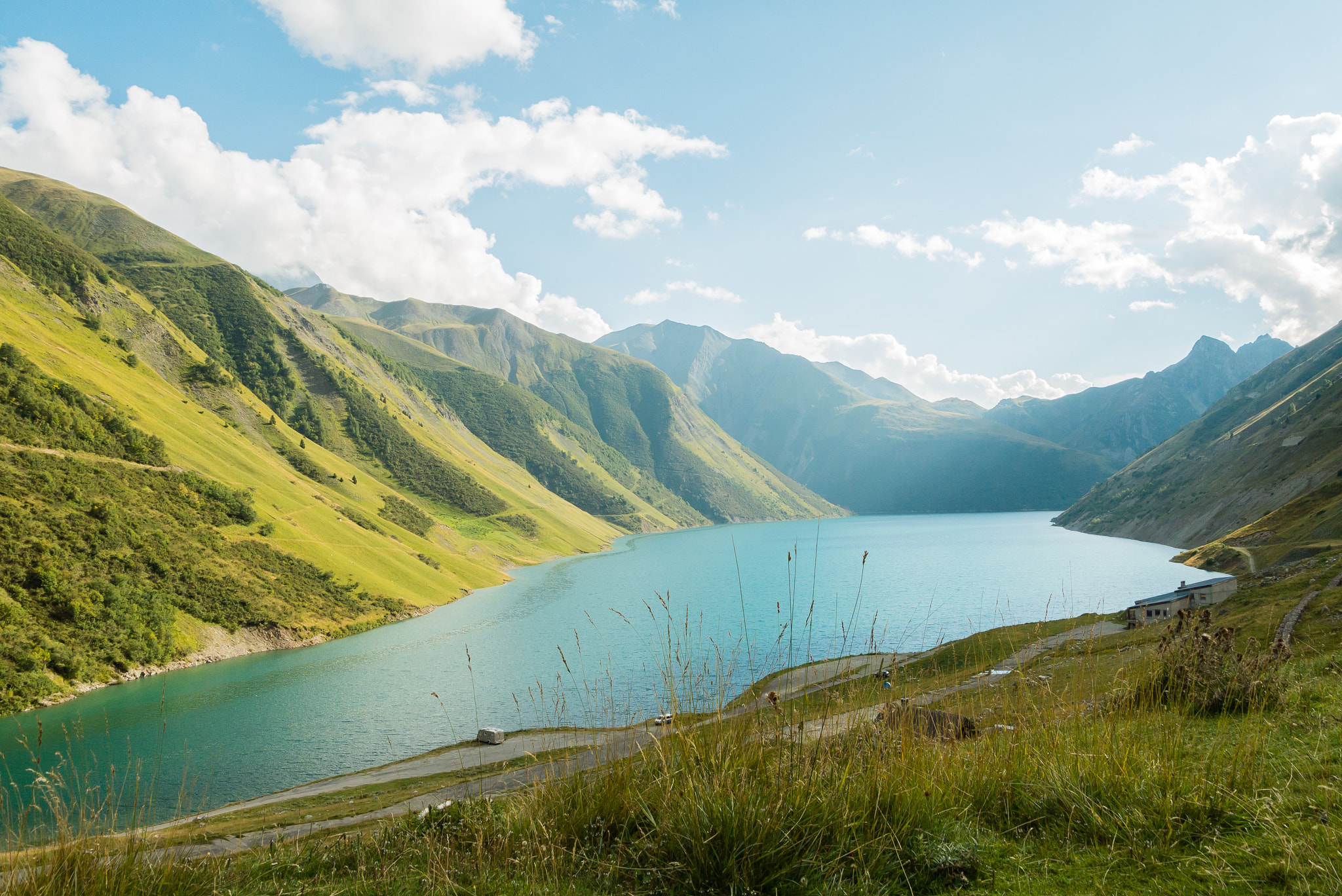 Panasonic Lumix DMC-GF5 sample photo. Moutain lake in alps photography