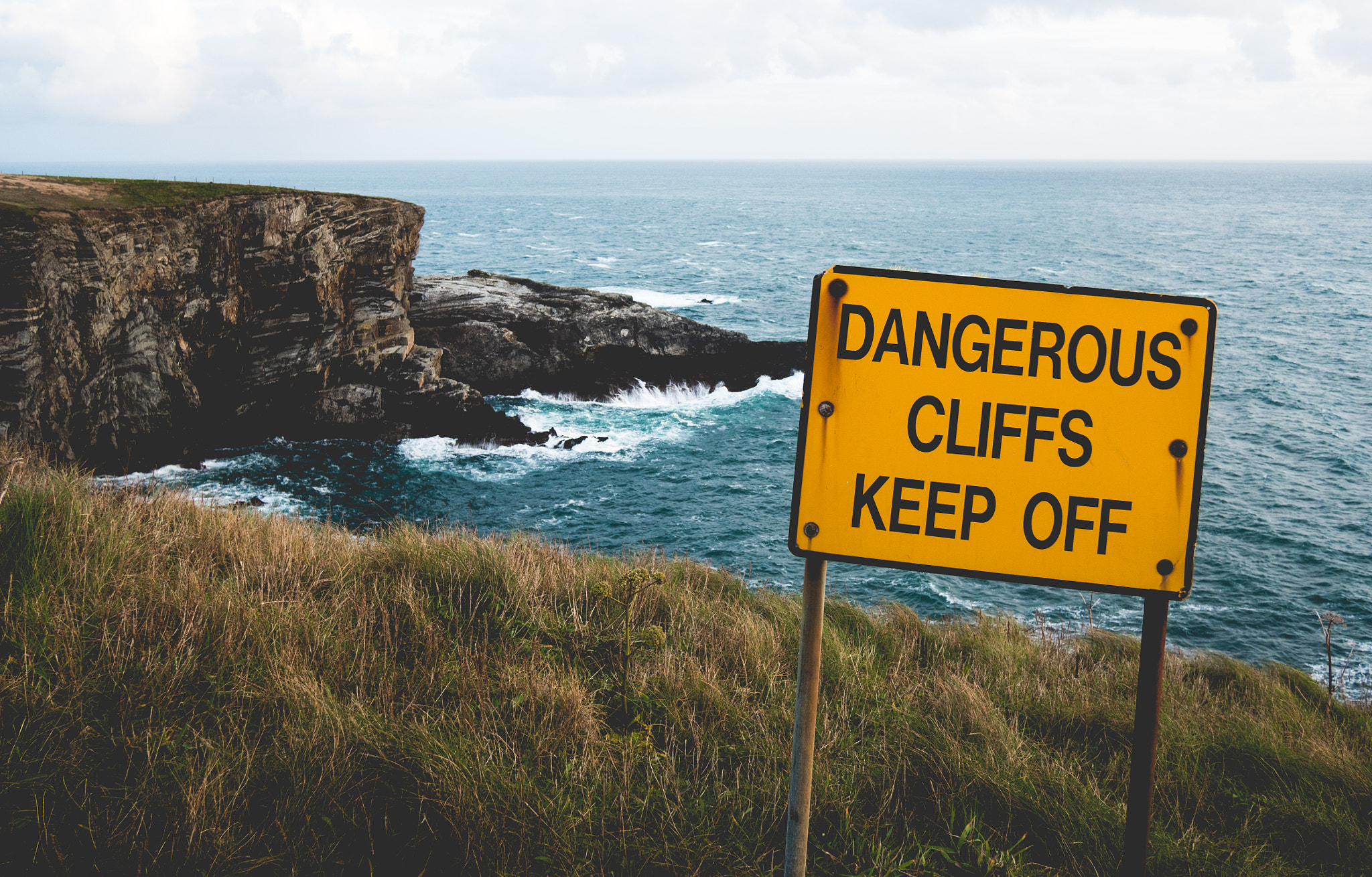 Olympus OM-D E-M5 II + Panasonic Lumix G 14mm F2.5 ASPH sample photo. Mizen head, ireland photography