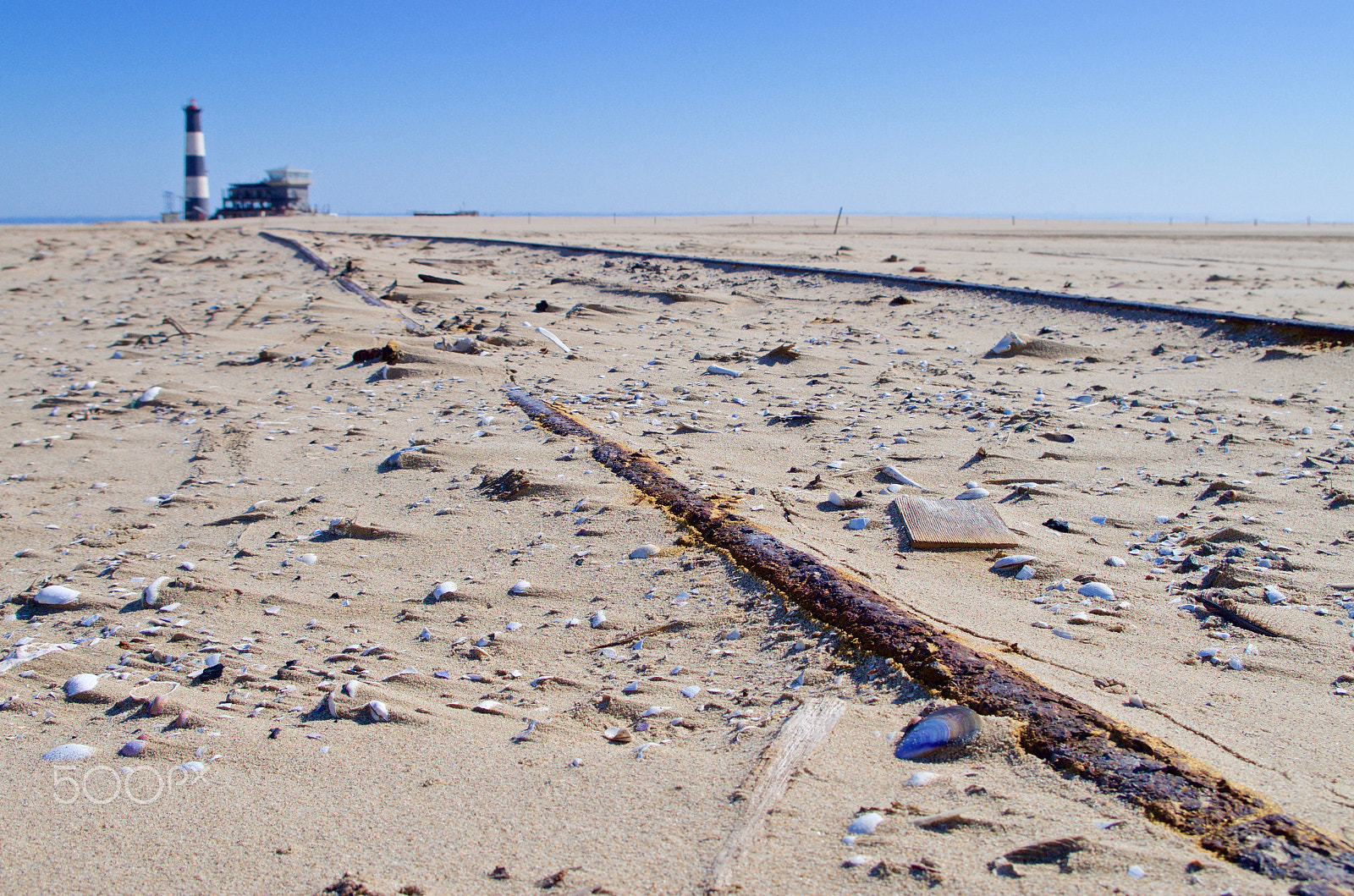 Pentax smc DA 18-55mm F3.5-5.6 AL WR sample photo. End of the line photography