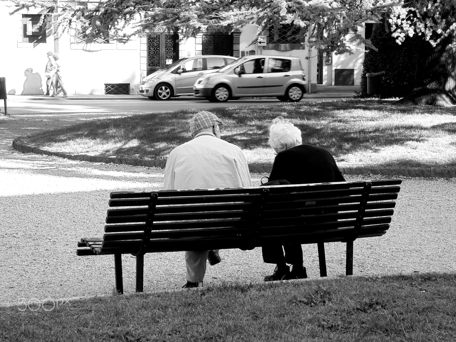 Sony Cyber-shot DSC-W810 sample photo. 60 years together on this bench photography