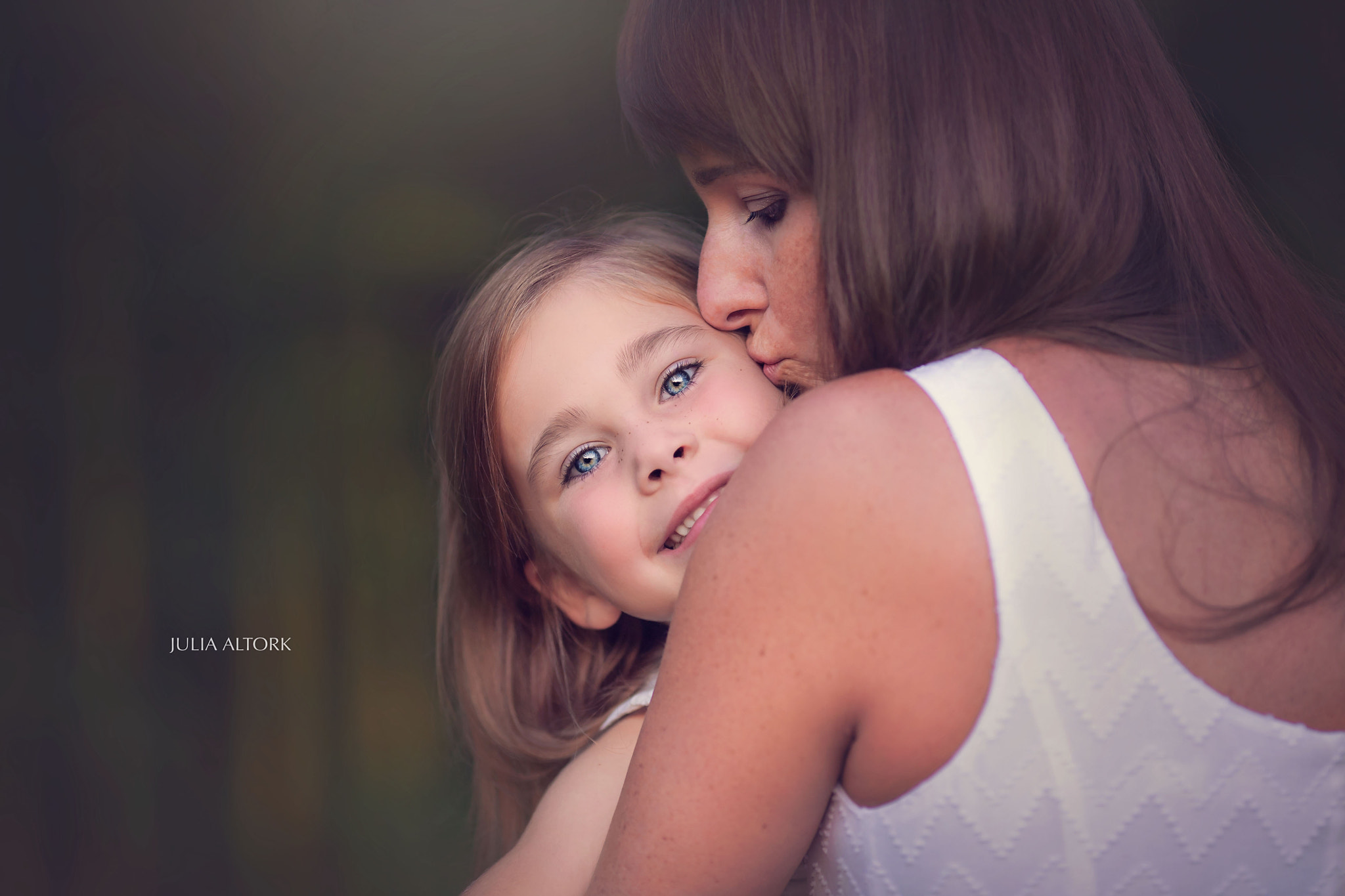 Canon EOS 5D + Canon EF 135mm F2L USM sample photo. Juliaaltork photography