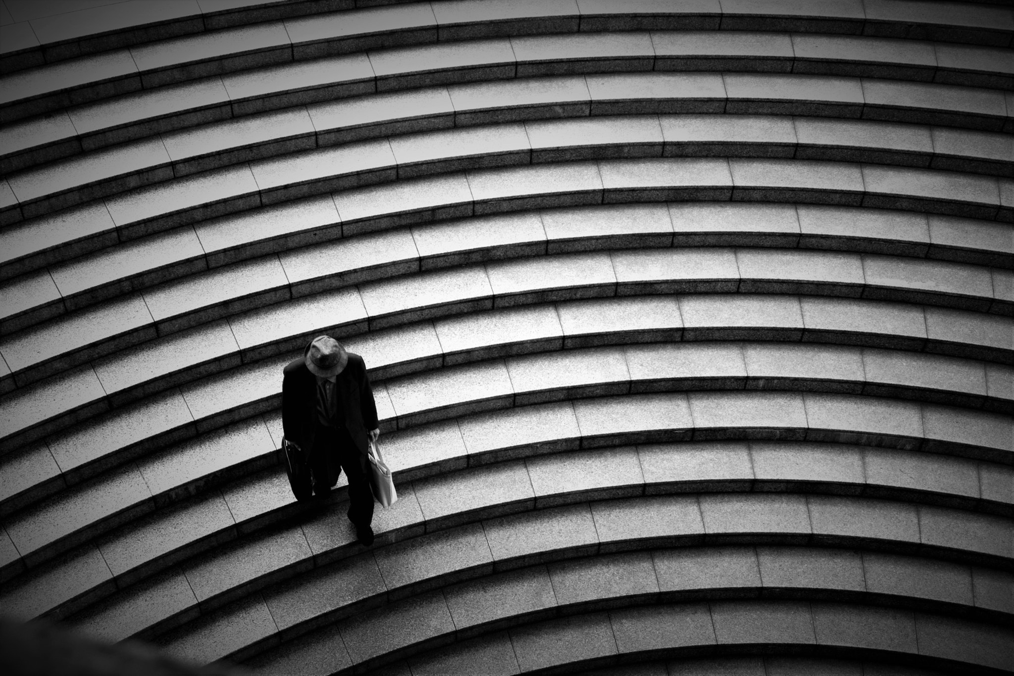 Sigma 17-70mm F2.8-4 DC Macro OS HSM | C sample photo. Down the stairs photography