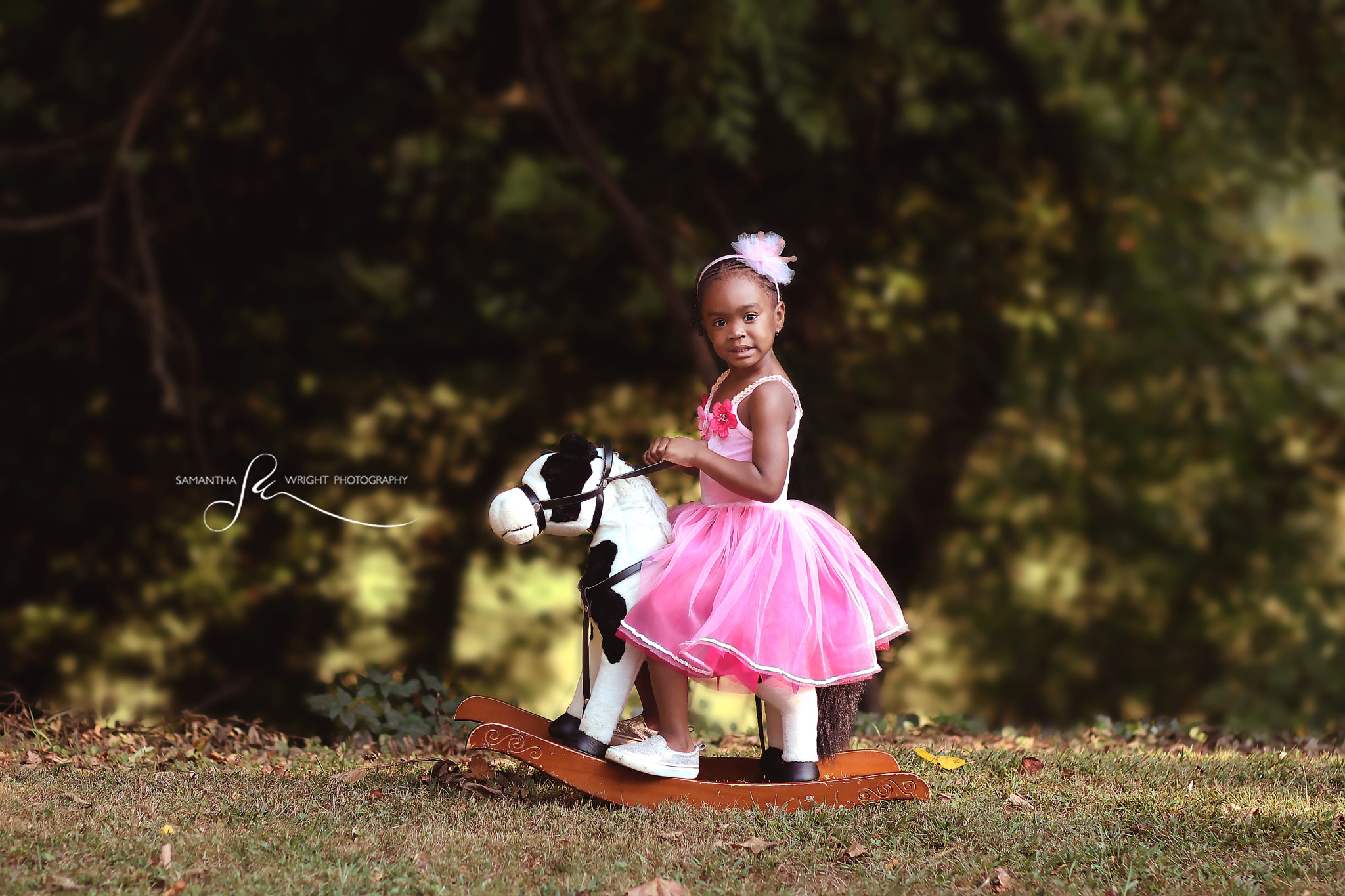 Canon EF 85mm F1.8 USM sample photo. Pretty in pink photography