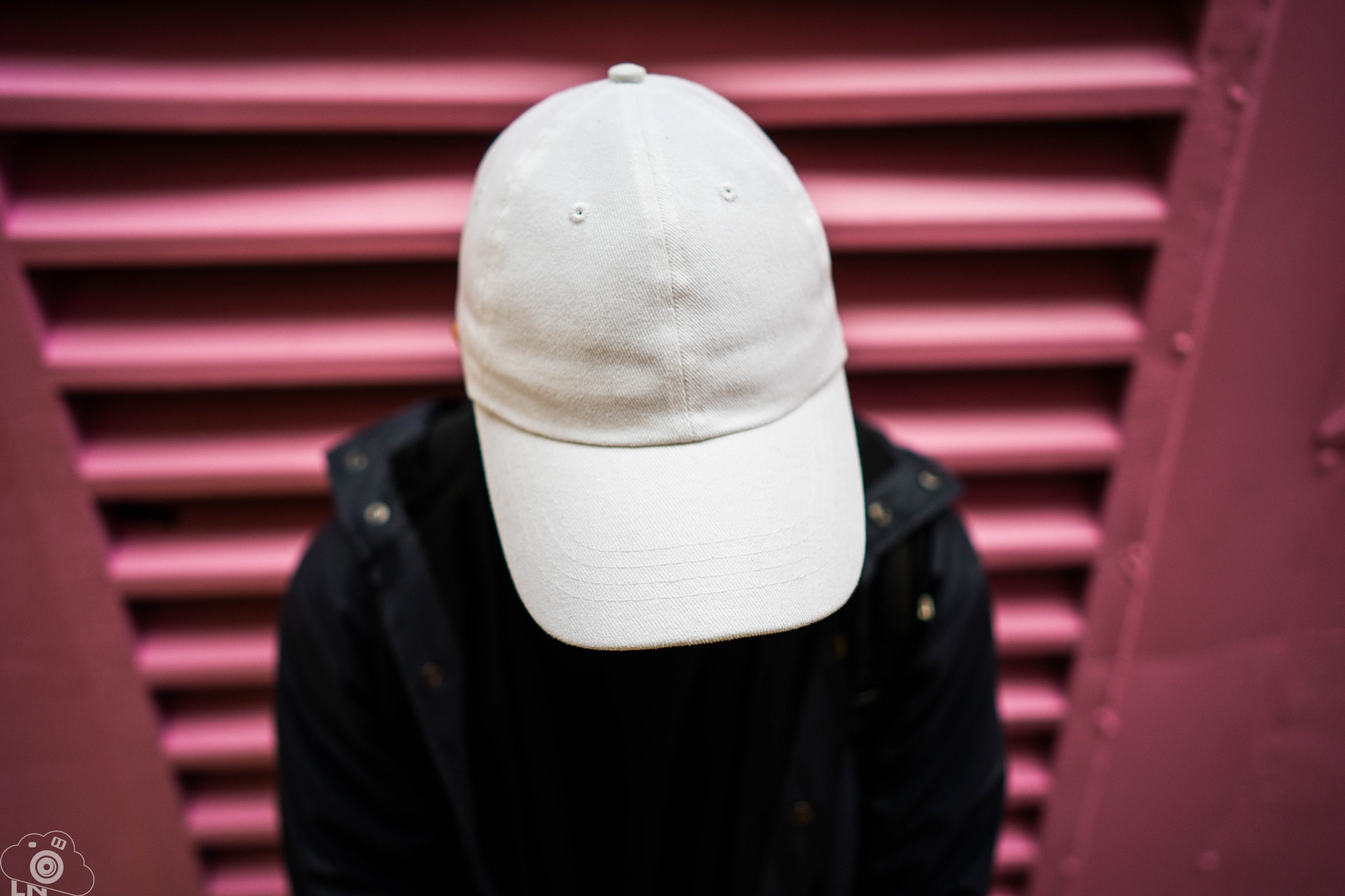 Sony a7 II + ZEISS Batis 25mm F2 sample photo. Hats off photography