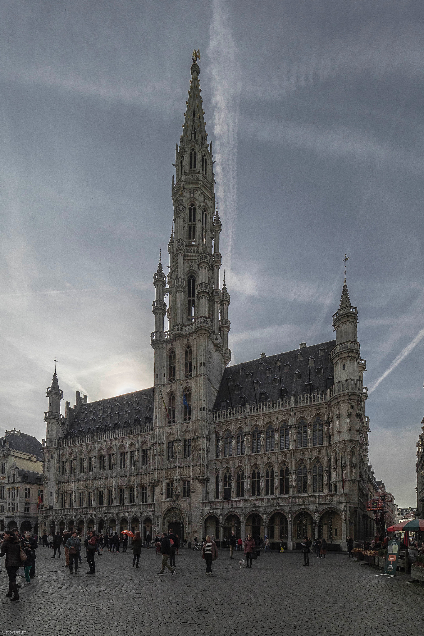 Olympus PEN-F + Olympus M.Zuiko Digital ED 7-14mm F2.8 PRO sample photo. Brussels city hall november 1st 2016 photography