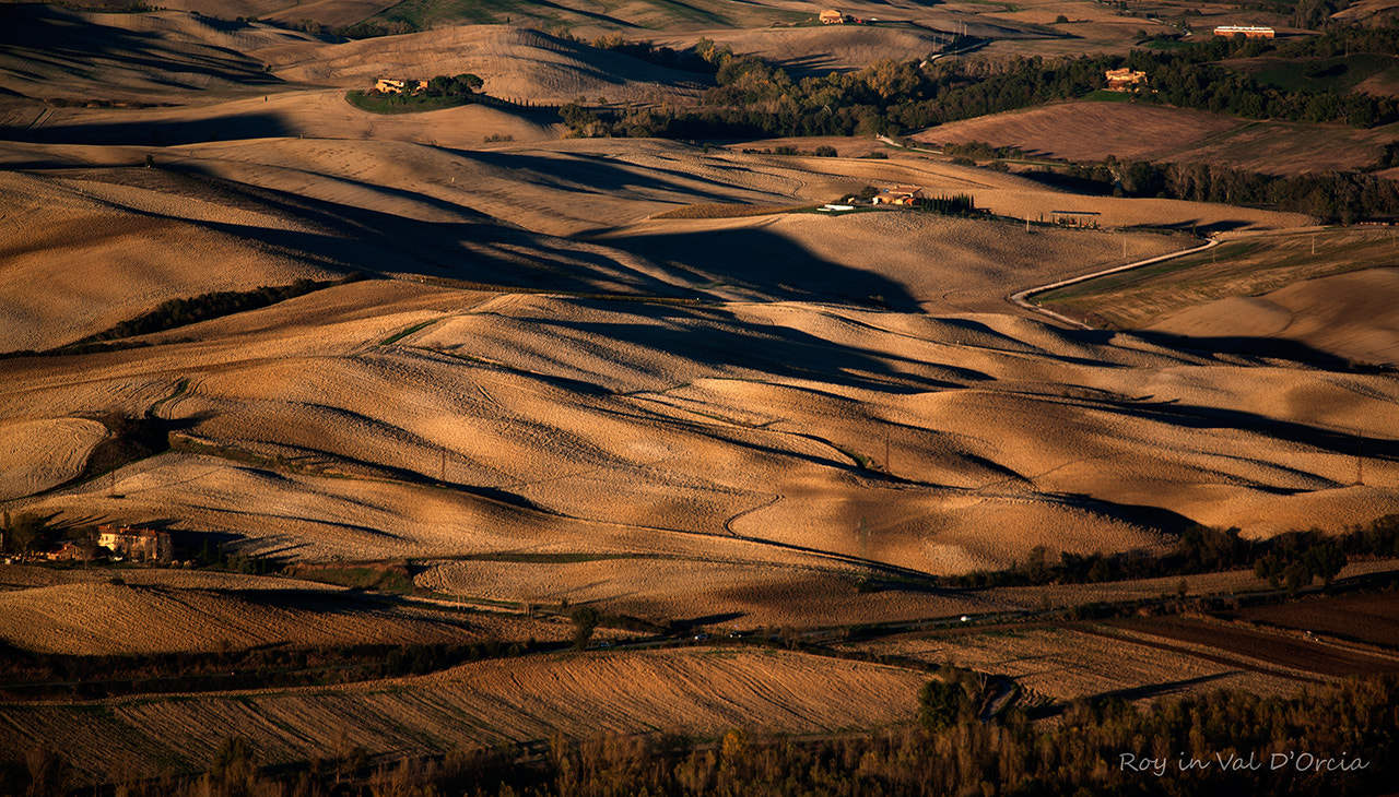 Canon EF 70-200mm F4L IS USM sample photo. Roy in val d'orcia photography