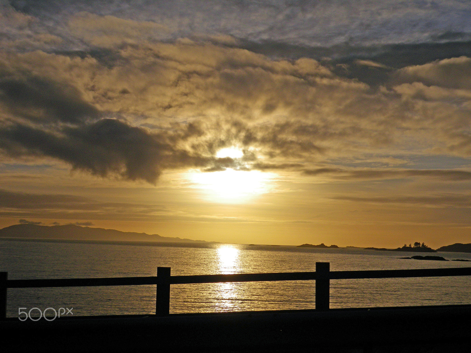 Pentax Optio P80 sample photo. Sunset on loch nan uamh photography