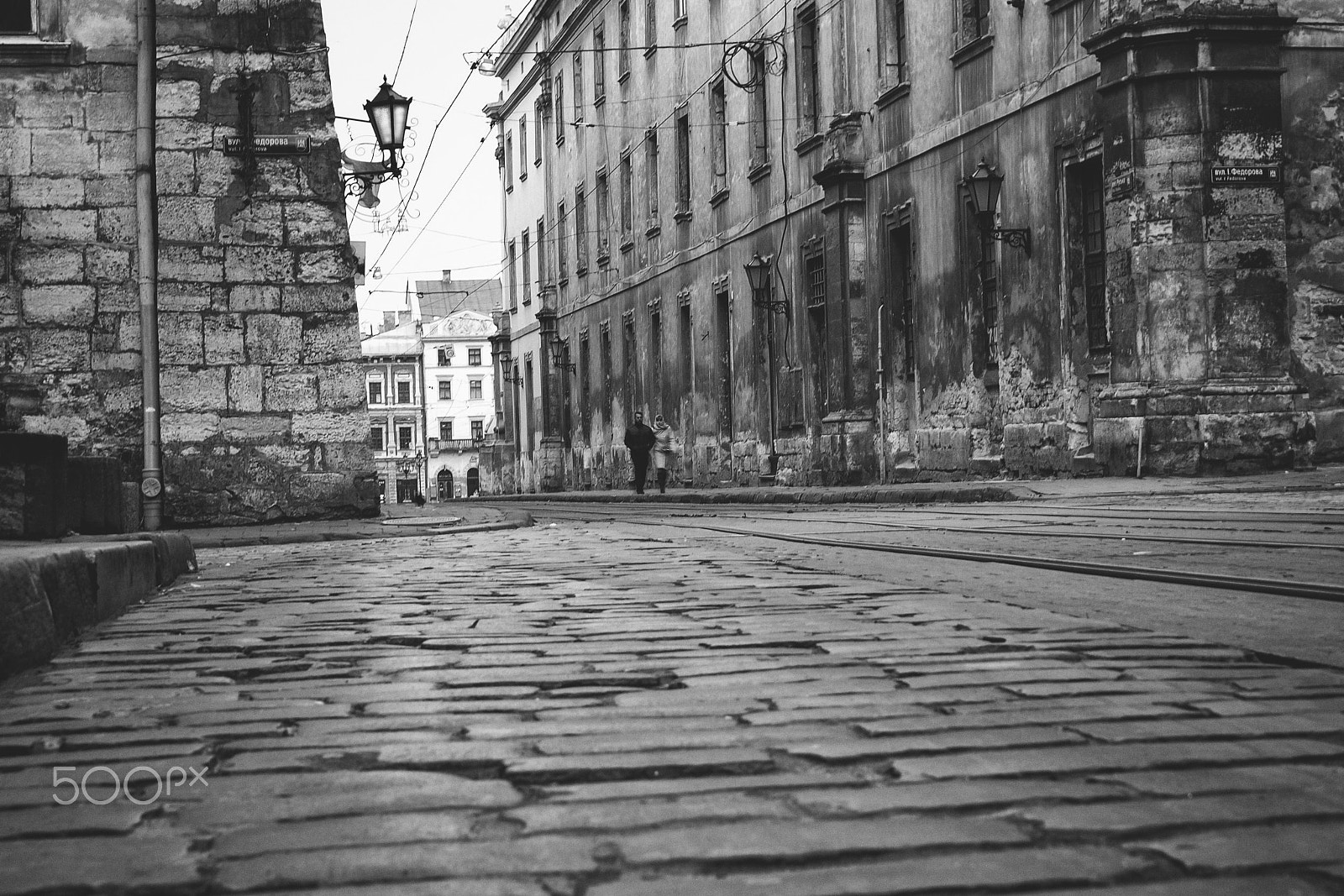 Olympus PEN E-PL1 sample photo. Lviv. early mourning photography