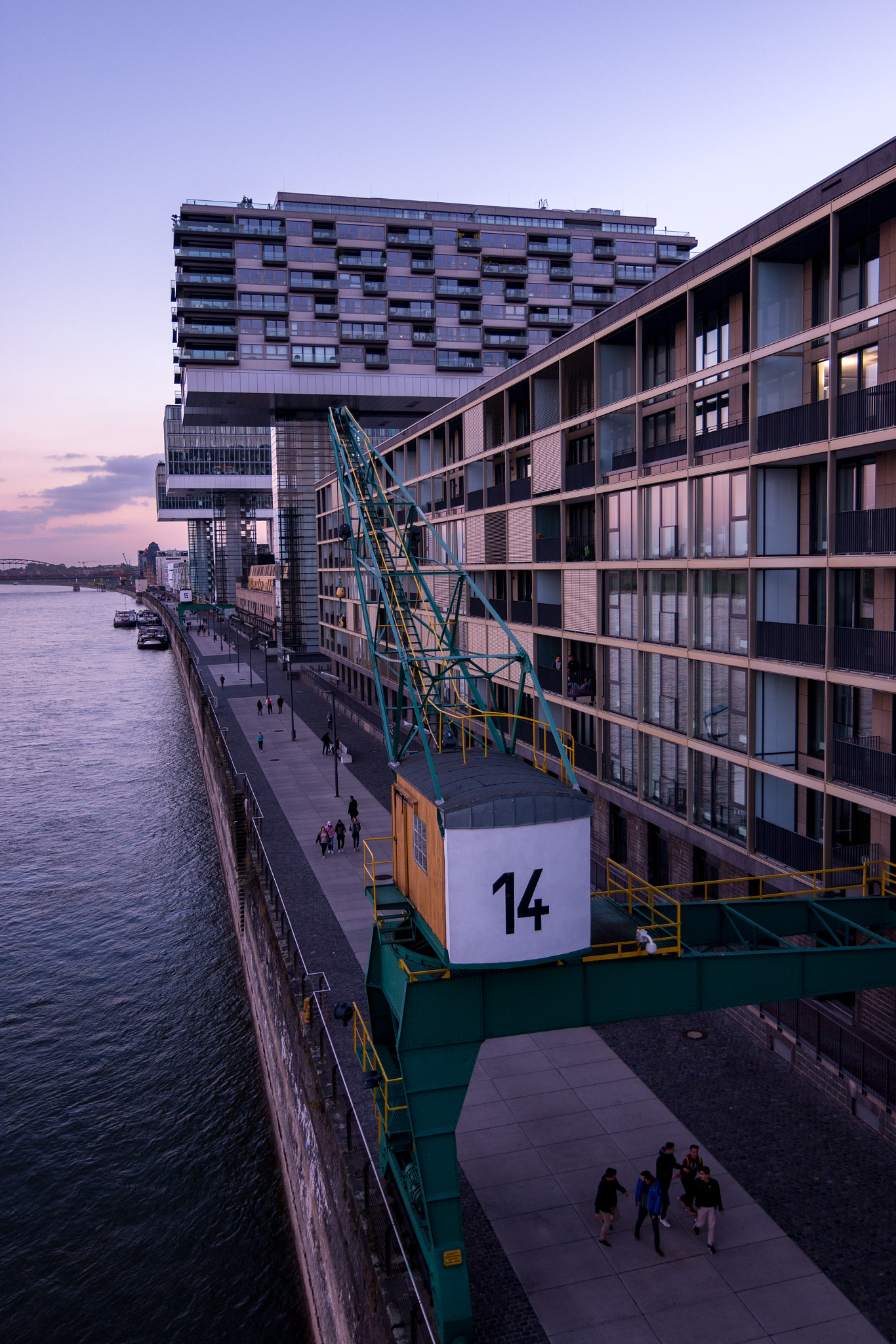 Tokina AT-X Pro 12-24mm F4 (IF) DX sample photo. Kranhäuser köln photography