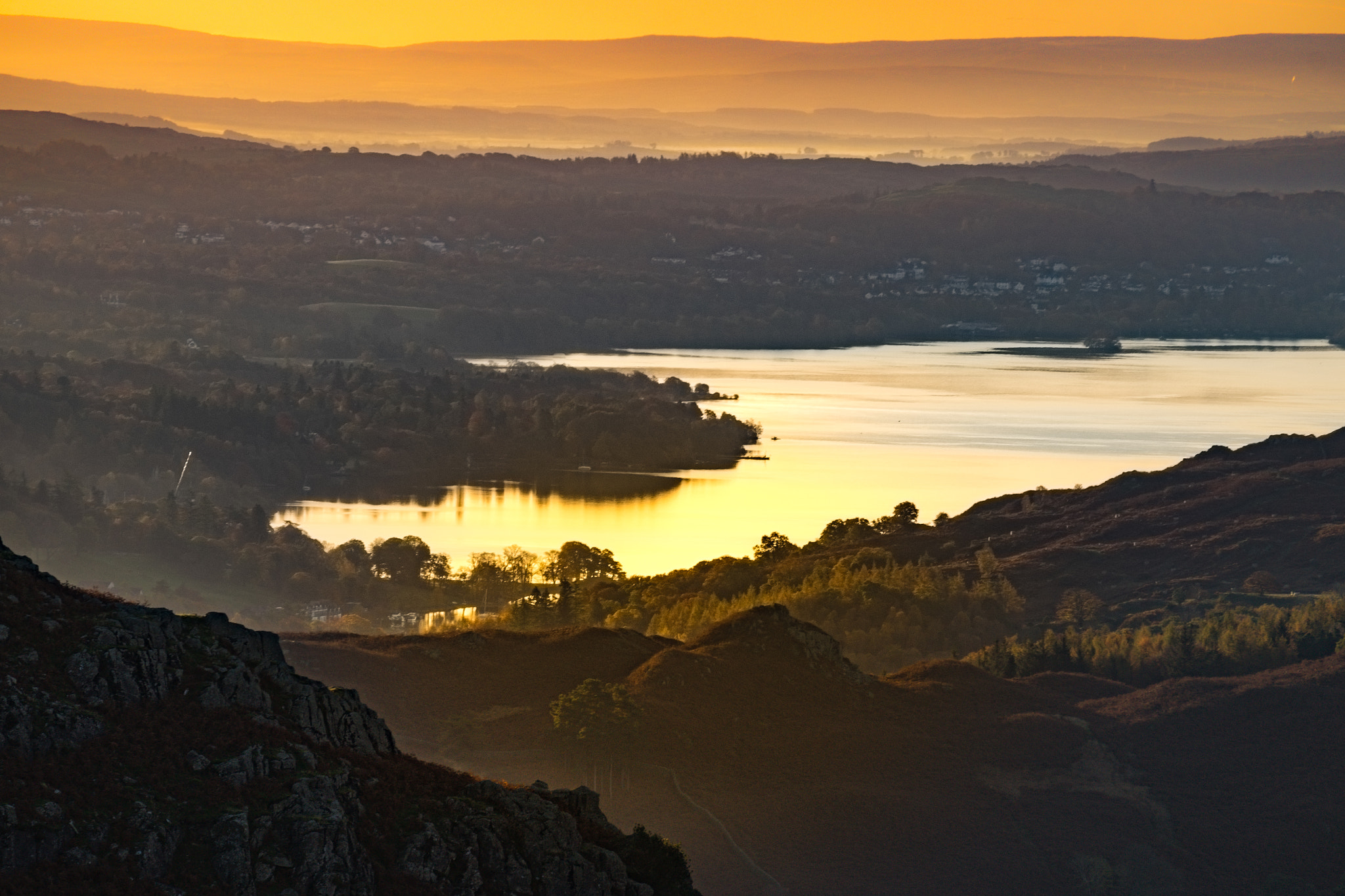 Sony a7R + Sony E 55-210mm F4.5-6.3 OSS sample photo. Lake windermere morning photography