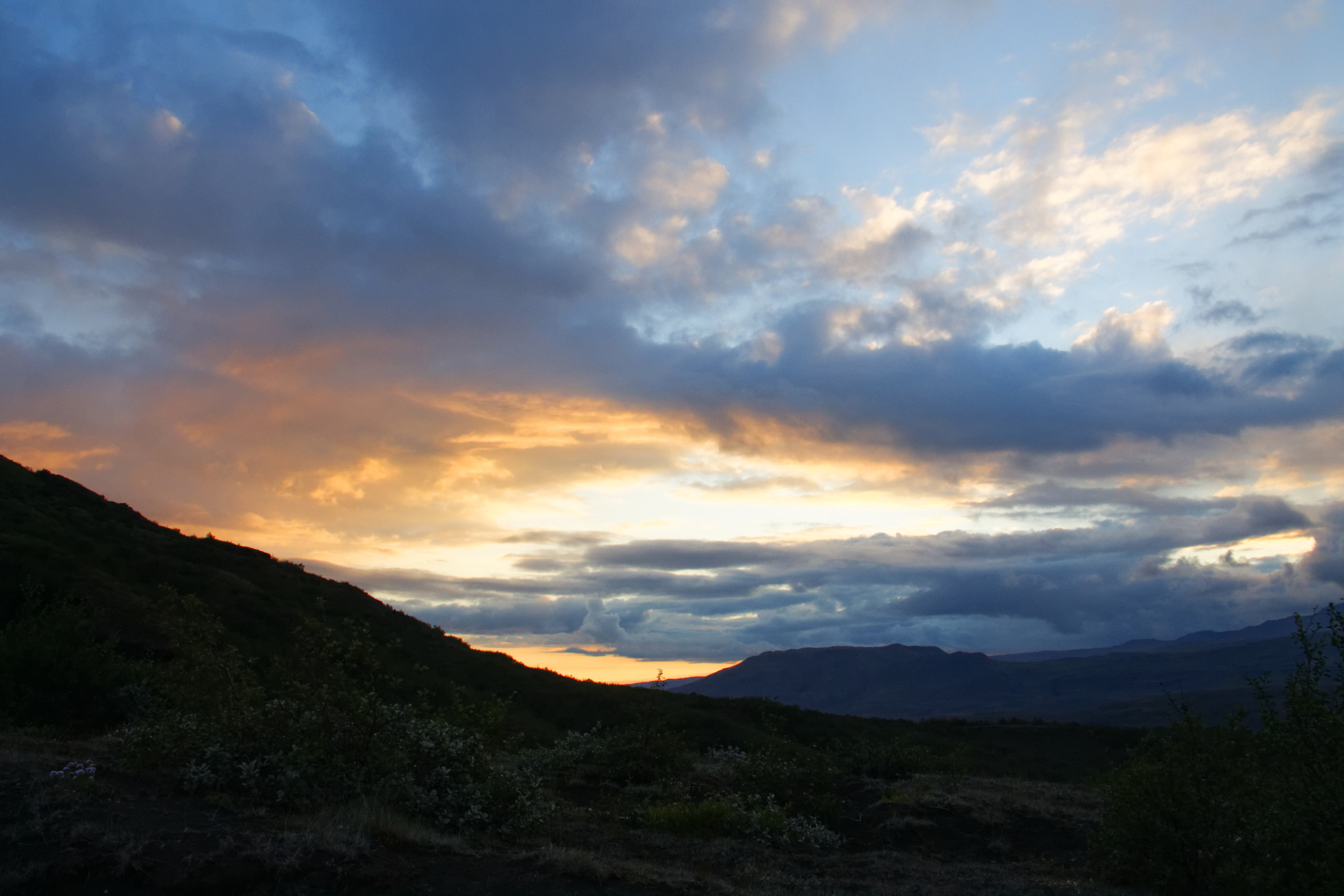Canon EF-S 18-200mm F3.5-5.6 IS sample photo. Iceland photography