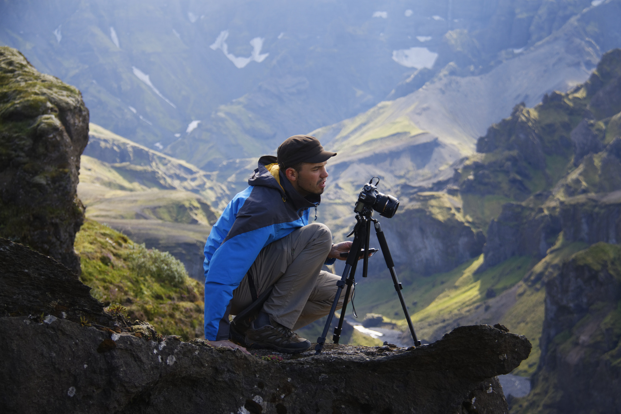 Canon EF-S 18-200mm F3.5-5.6 IS sample photo. Iceland photography
