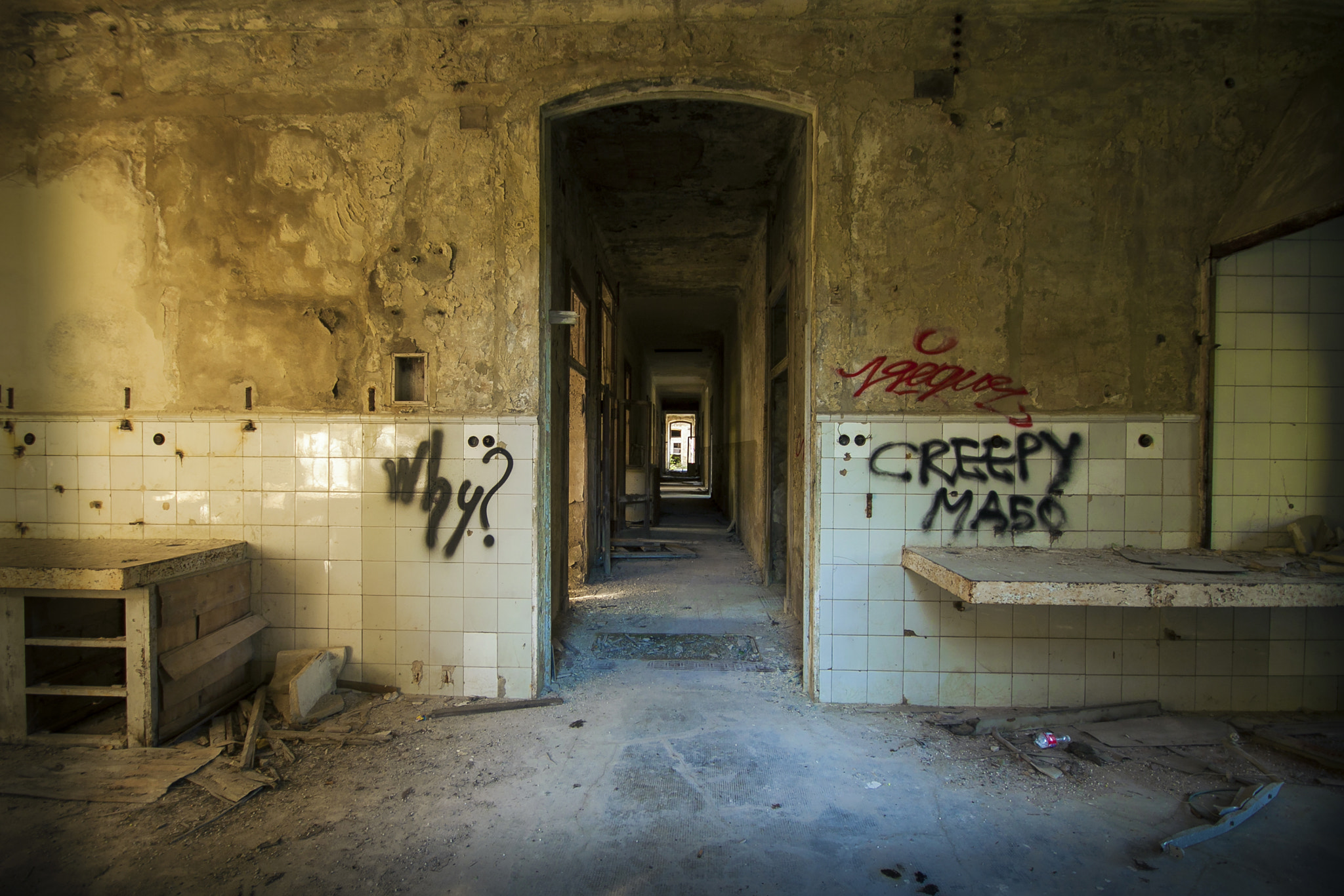Canon EOS 50D + Sigma 10-20mm F4-5.6 EX DC HSM sample photo. Abandoned photography