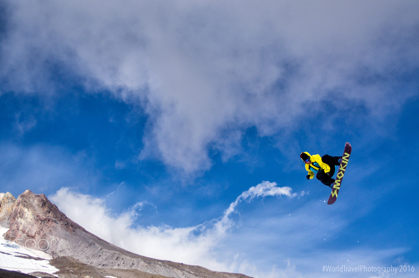 Sony SLT-A55 (SLT-A55V) sample photo. Snowboarding at mount hood, or photography