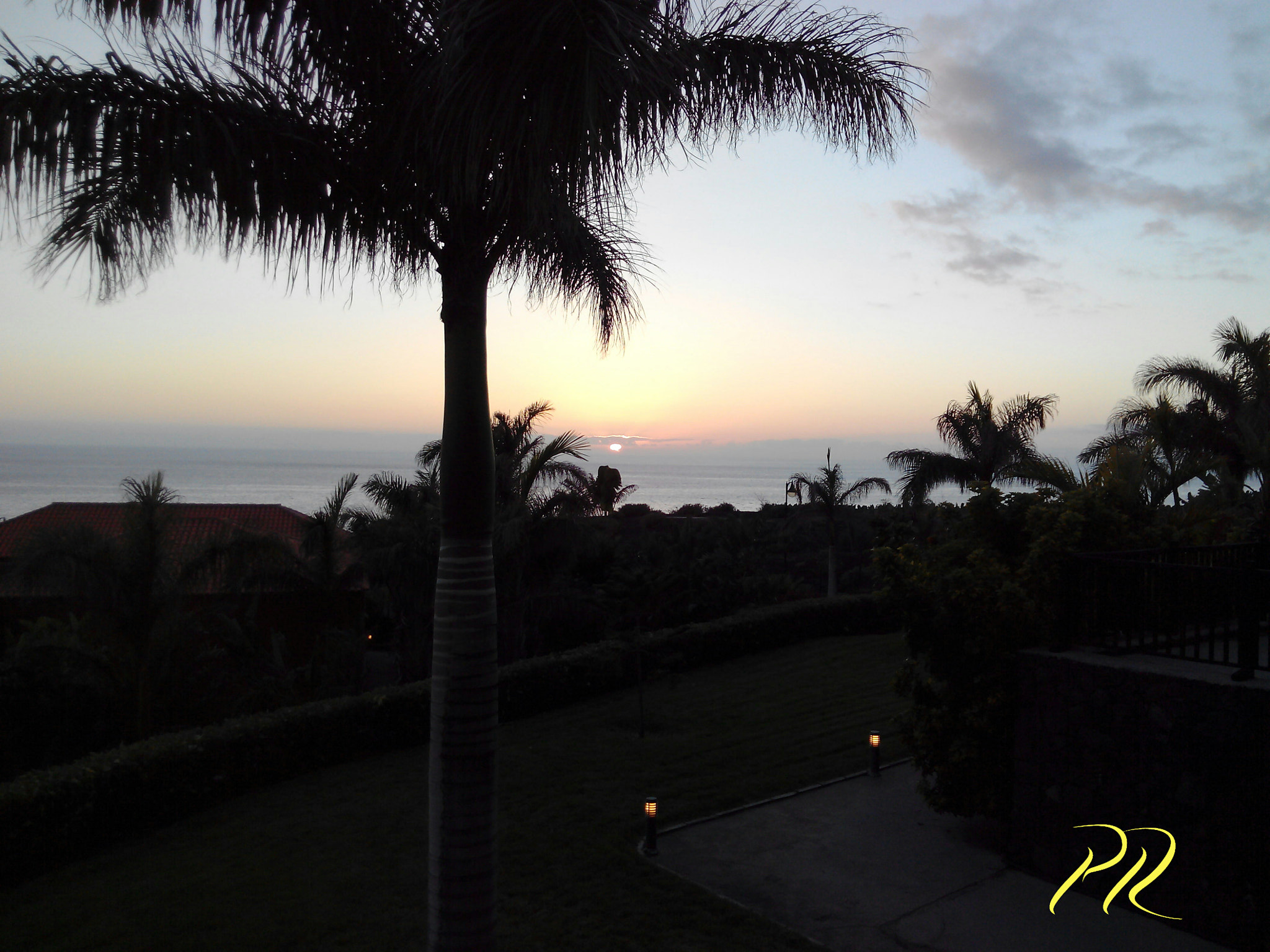 bq Aquaris E5 HD sample photo. Sunset. la palma isle  photography