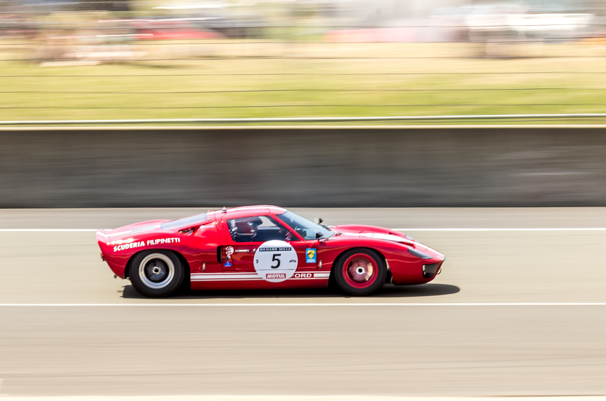 Pentax K-5 sample photo. Ford gt40 (1966) photography