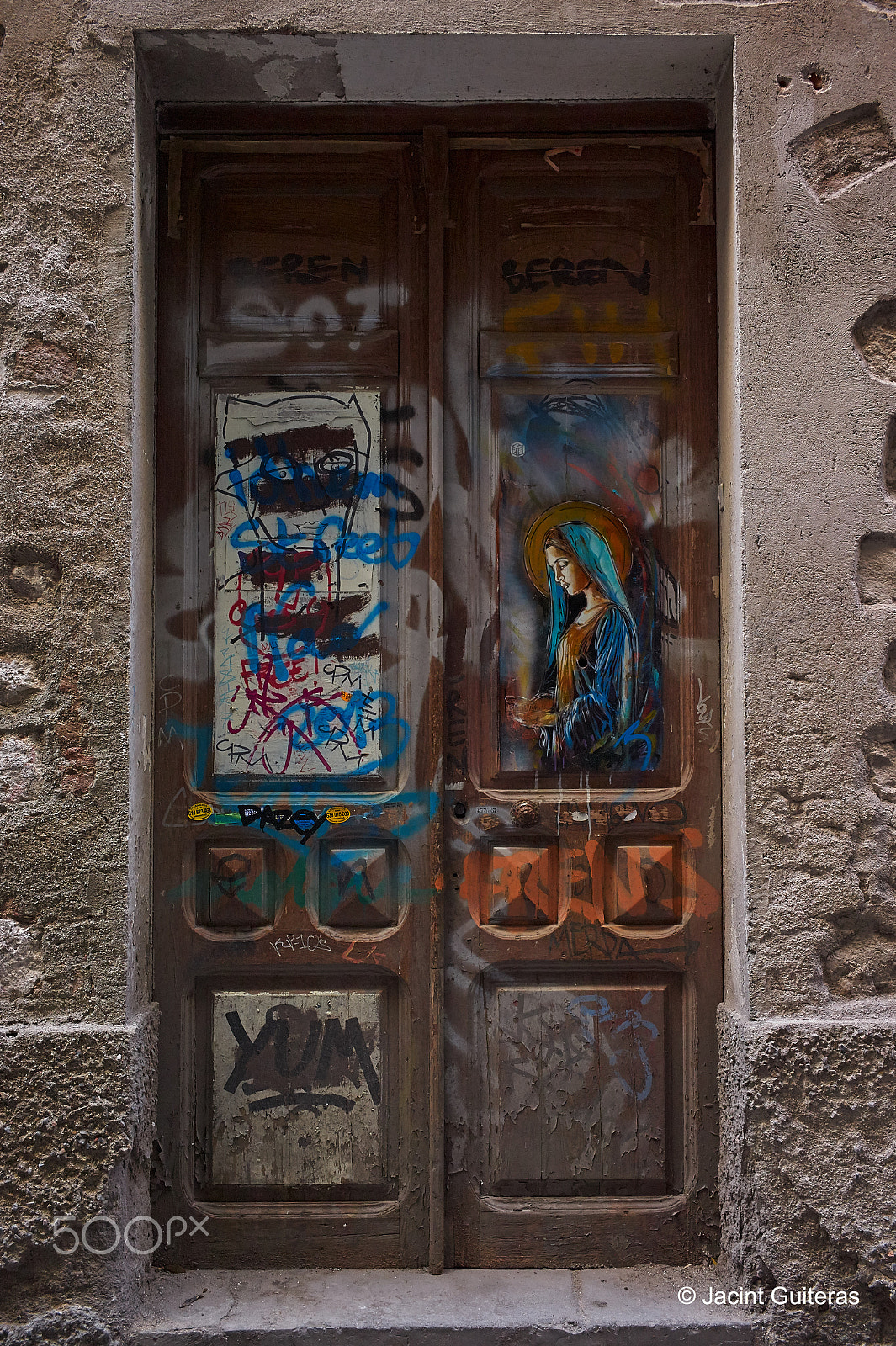 Leica M9 + Leica Summicron-M 35mm F2 ASPH sample photo. Old door and graffiti photography