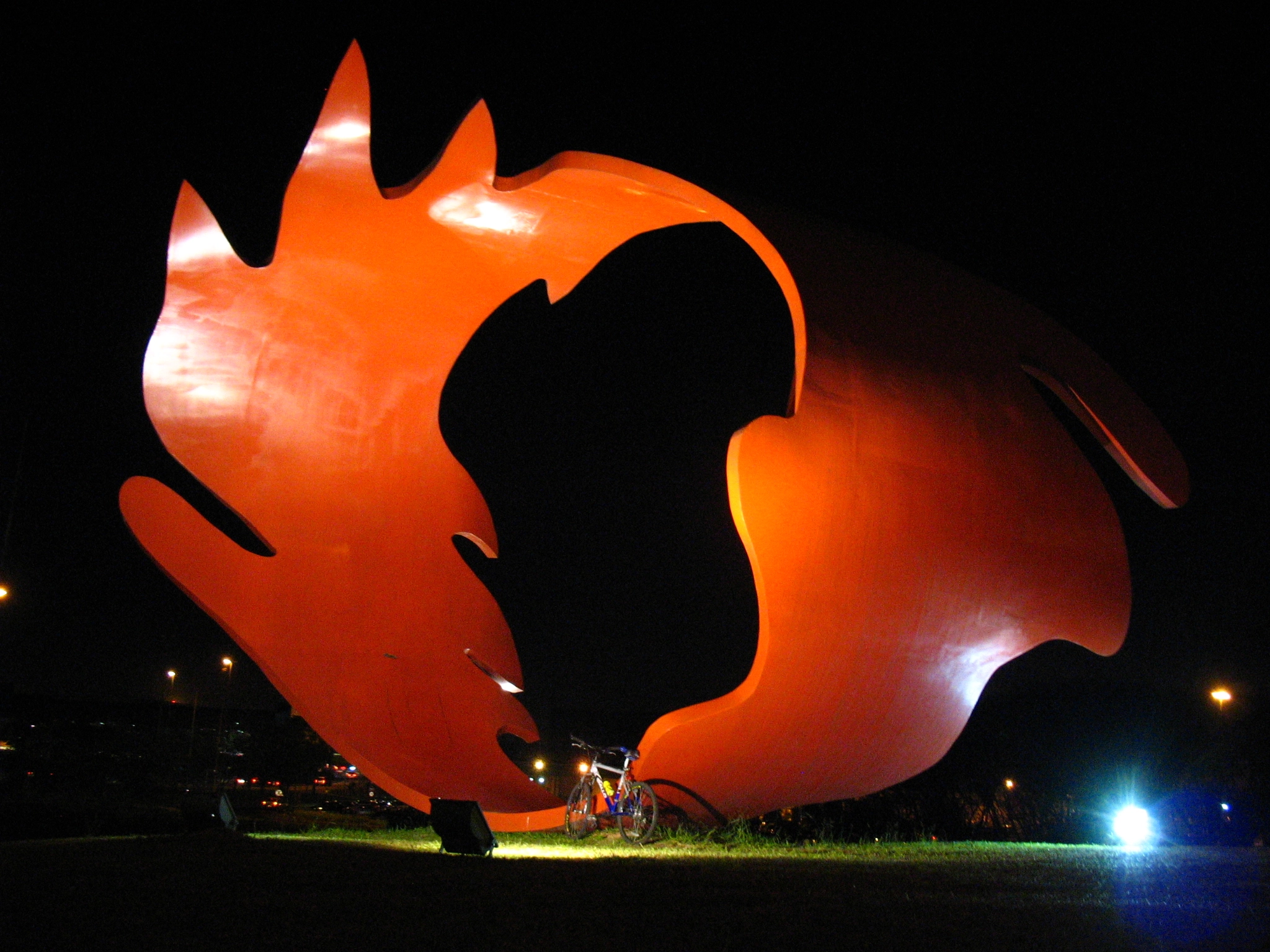 Canon POWERSHOT A610 sample photo. Tomie ohtake sculpture 2 photography