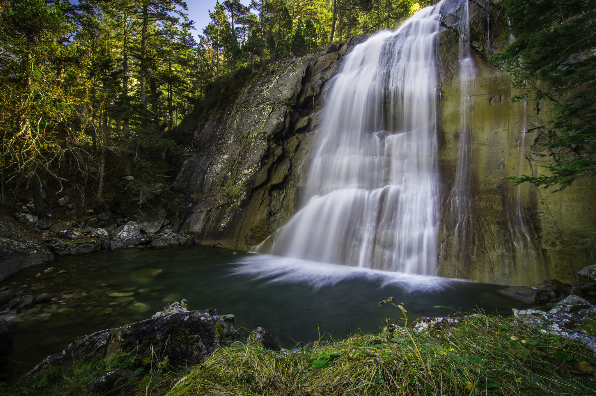 Pentax K-3 sample photo. Waterfall "spain bridge" photography