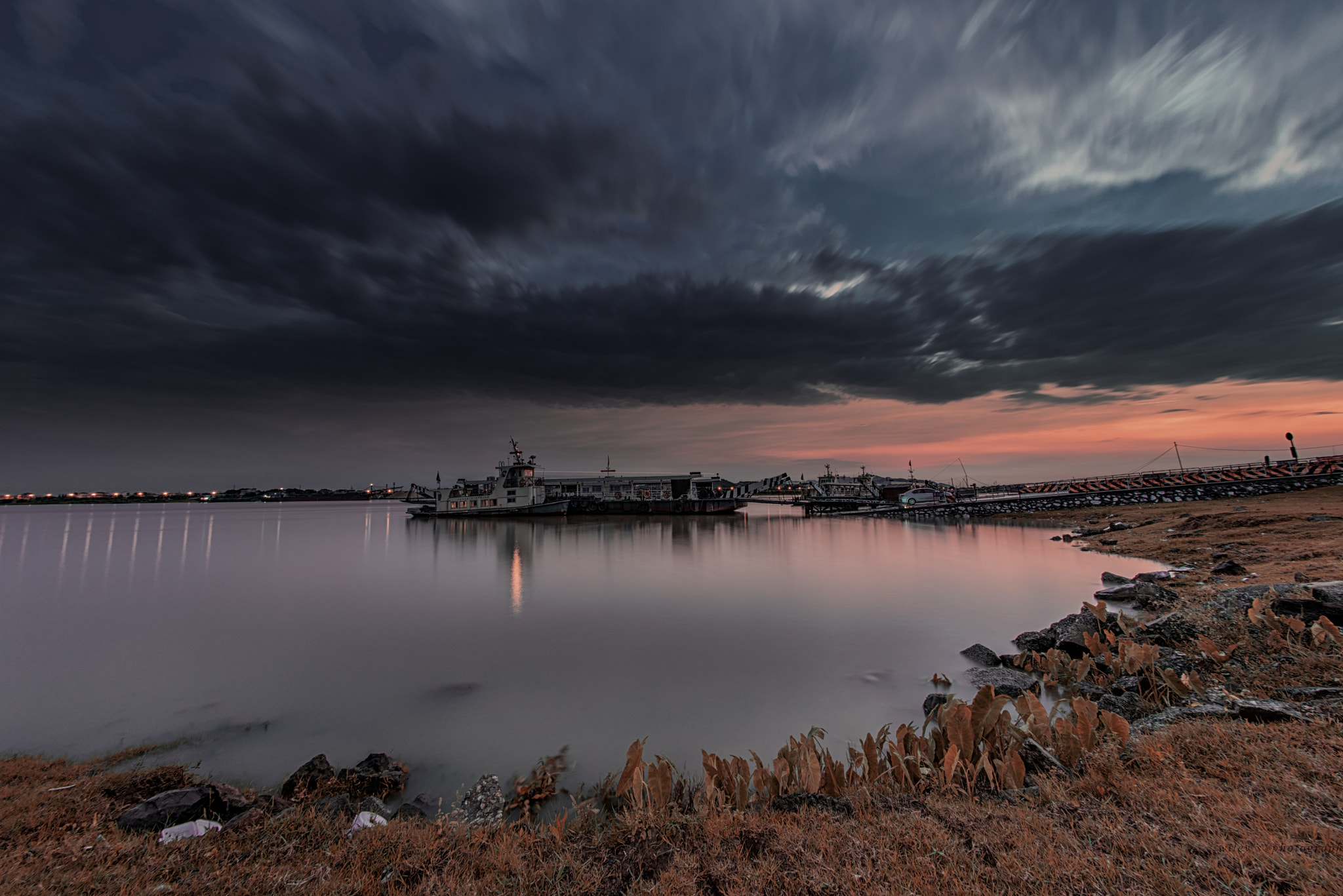 Nikon D810 + Nikon AF Fisheye-Nikkor 16mm F2.8D sample photo. 恢复的 photography