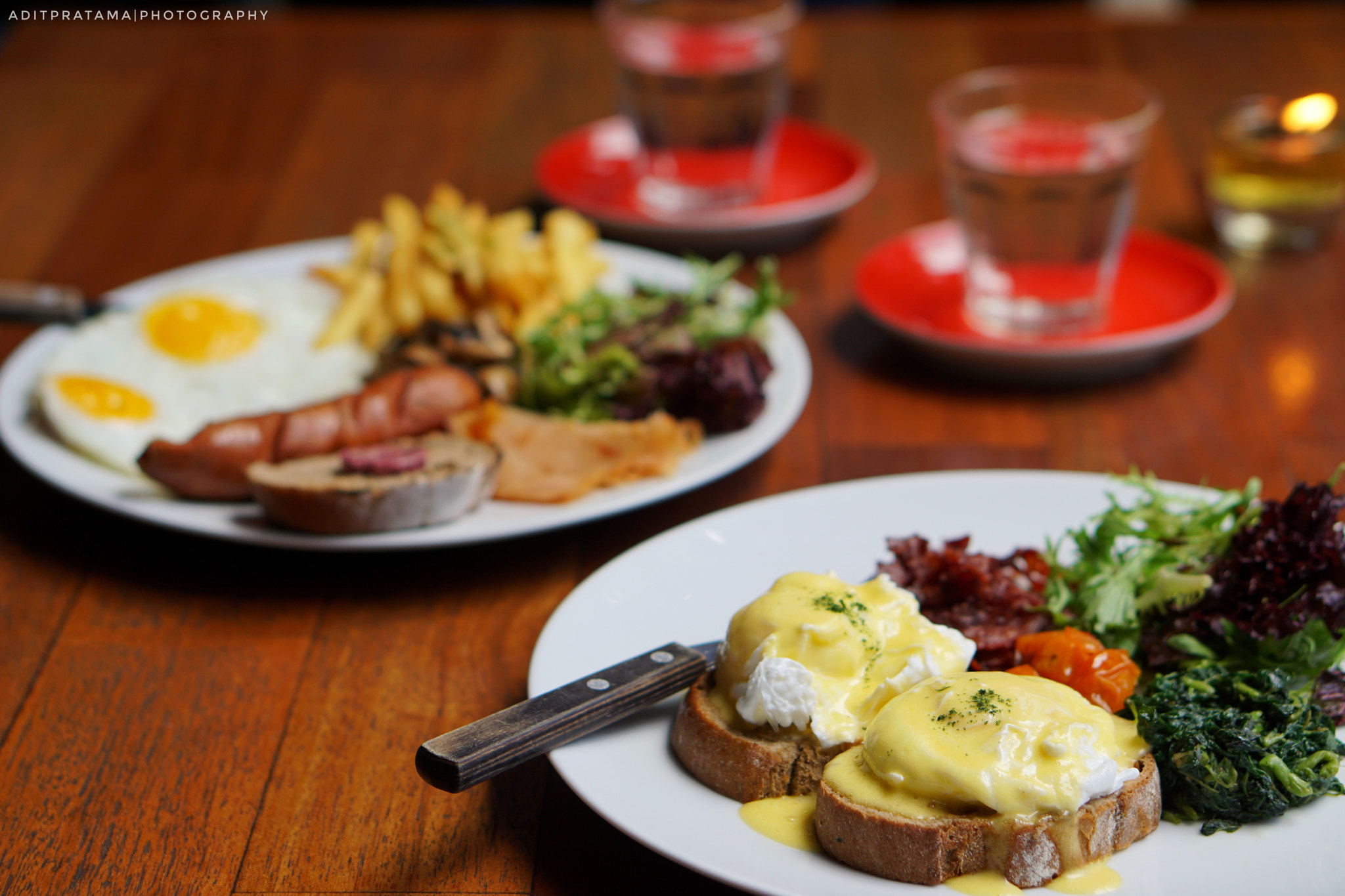 Sony a6000 + Sony E 50mm F1.8 OSS sample photo. Egg benedict photography