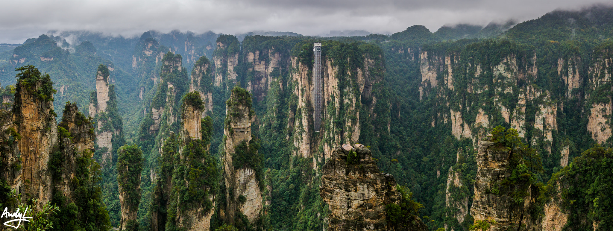 Sony a6000 + 18-35mm F1.8 DC HSM | Art 013 sample photo. Zhang jia jie national park photography