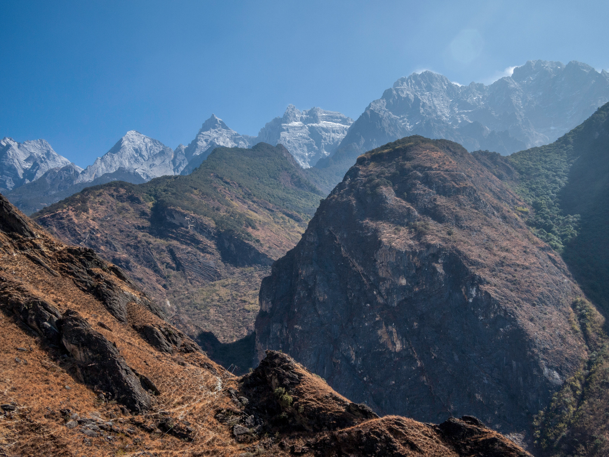 Olympus PEN E-P2 sample photo. Tiger leaping gorge, lijiang, china photography