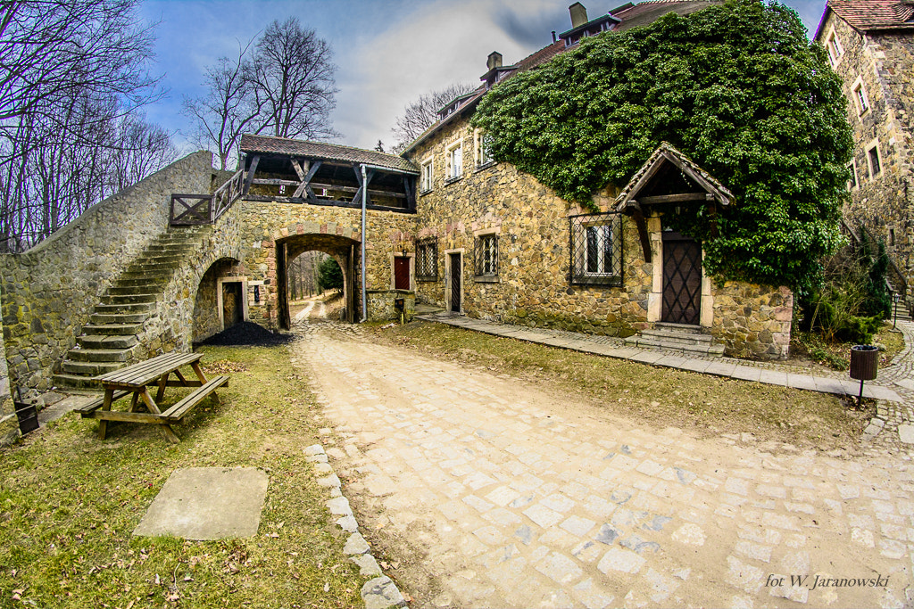Samyang 8mm F3.5 Aspherical IF MC Fisheye sample photo. Zamek książ wałbrzych, poland photography