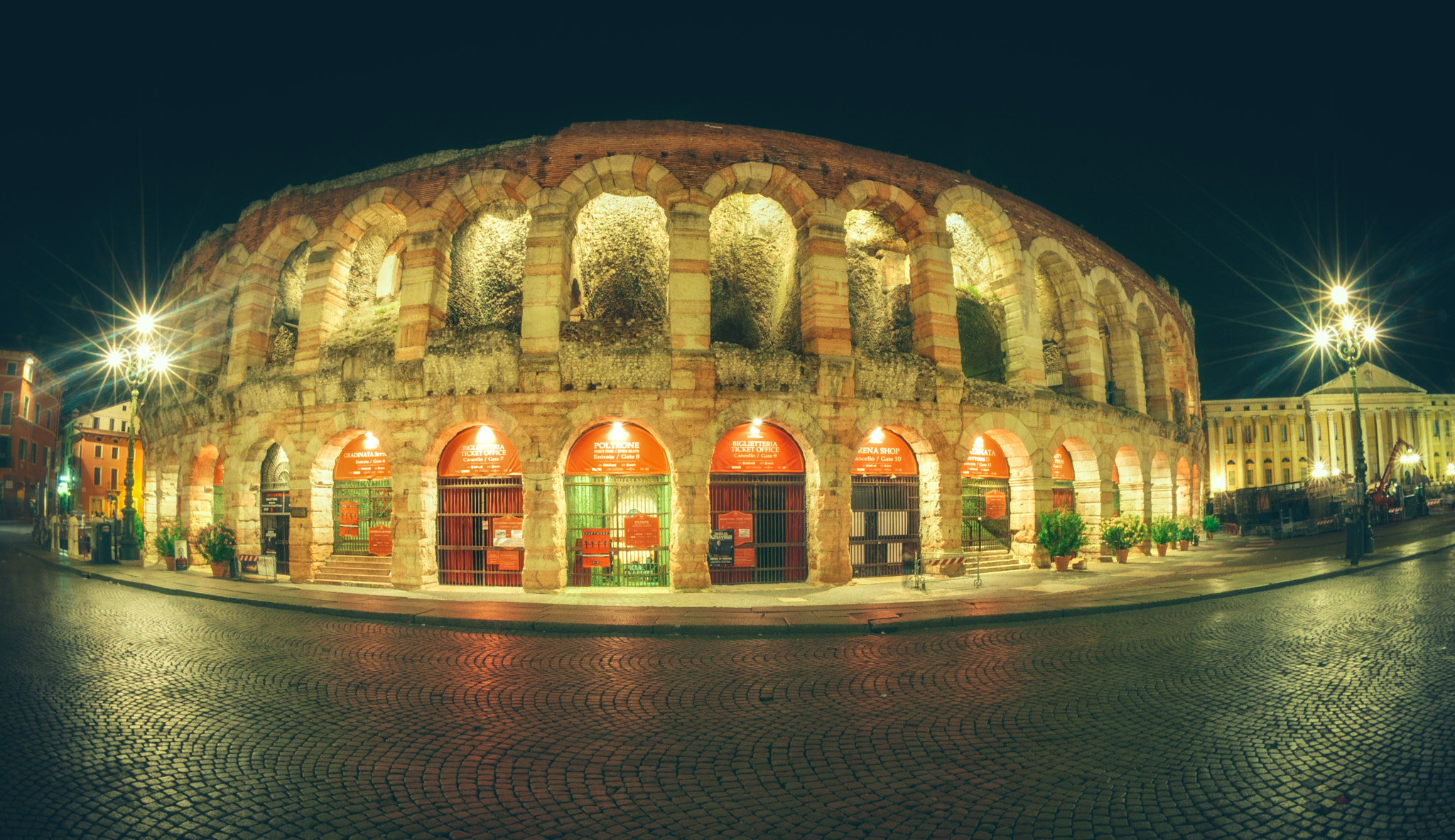 Nikon AF DX Fisheye-Nikkor 10.5mm F2.8G ED sample photo. Arena di verona photography