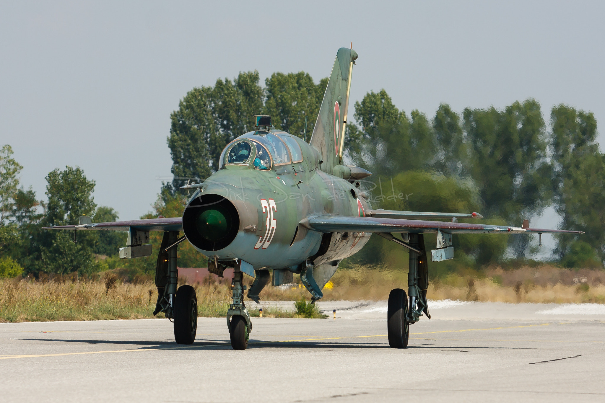 Canon EF 70-200mm F2.8L USM sample photo. Bulgarian air force mig-21um mongol 36 photography