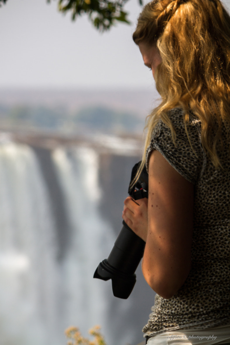 Canon EF-S 55-250mm F4-5.6 IS sample photo. The falls photography