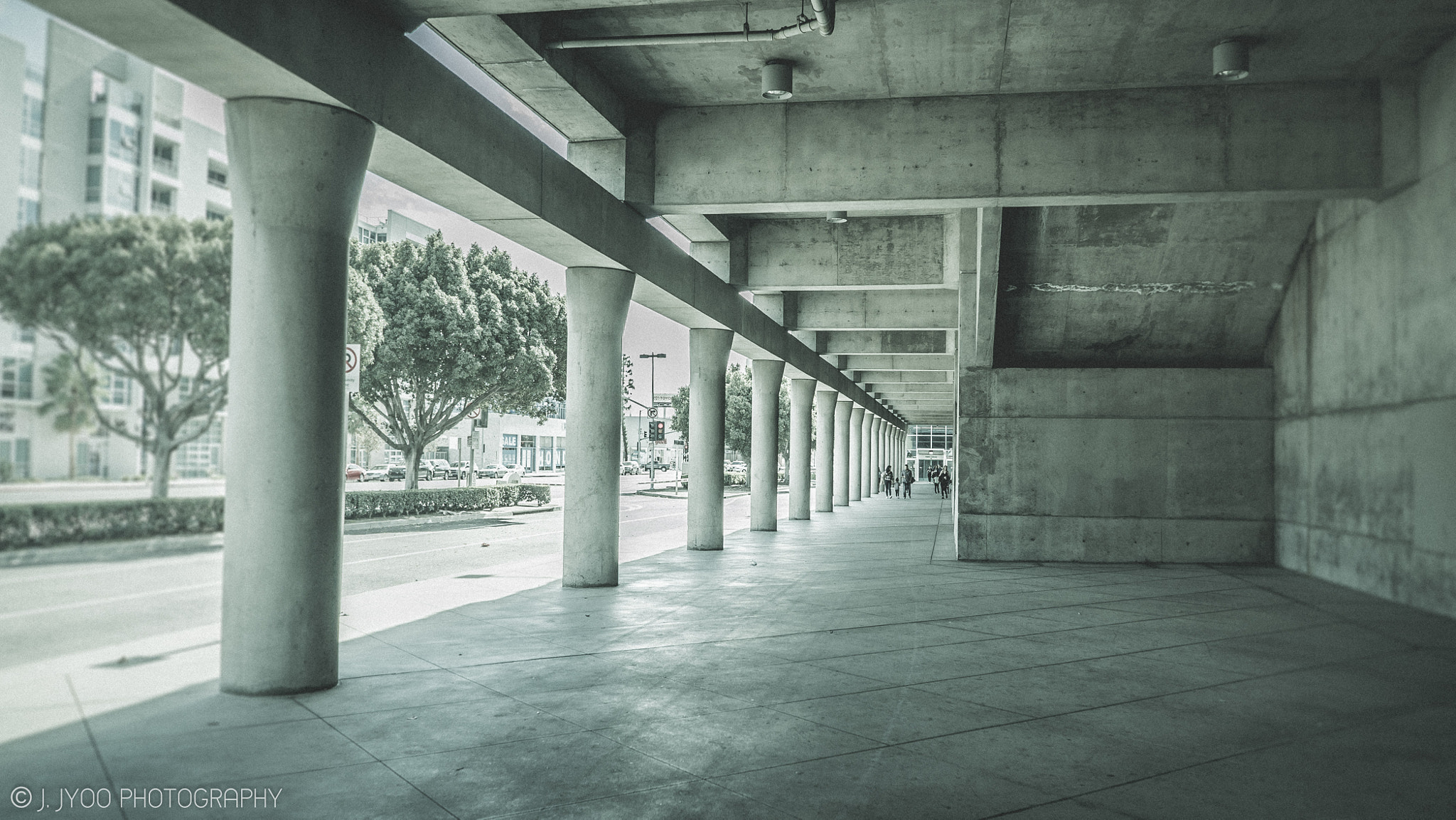 Sony FE 28mm F2 sample photo. Walk unto oblivion, or parking lot j photography