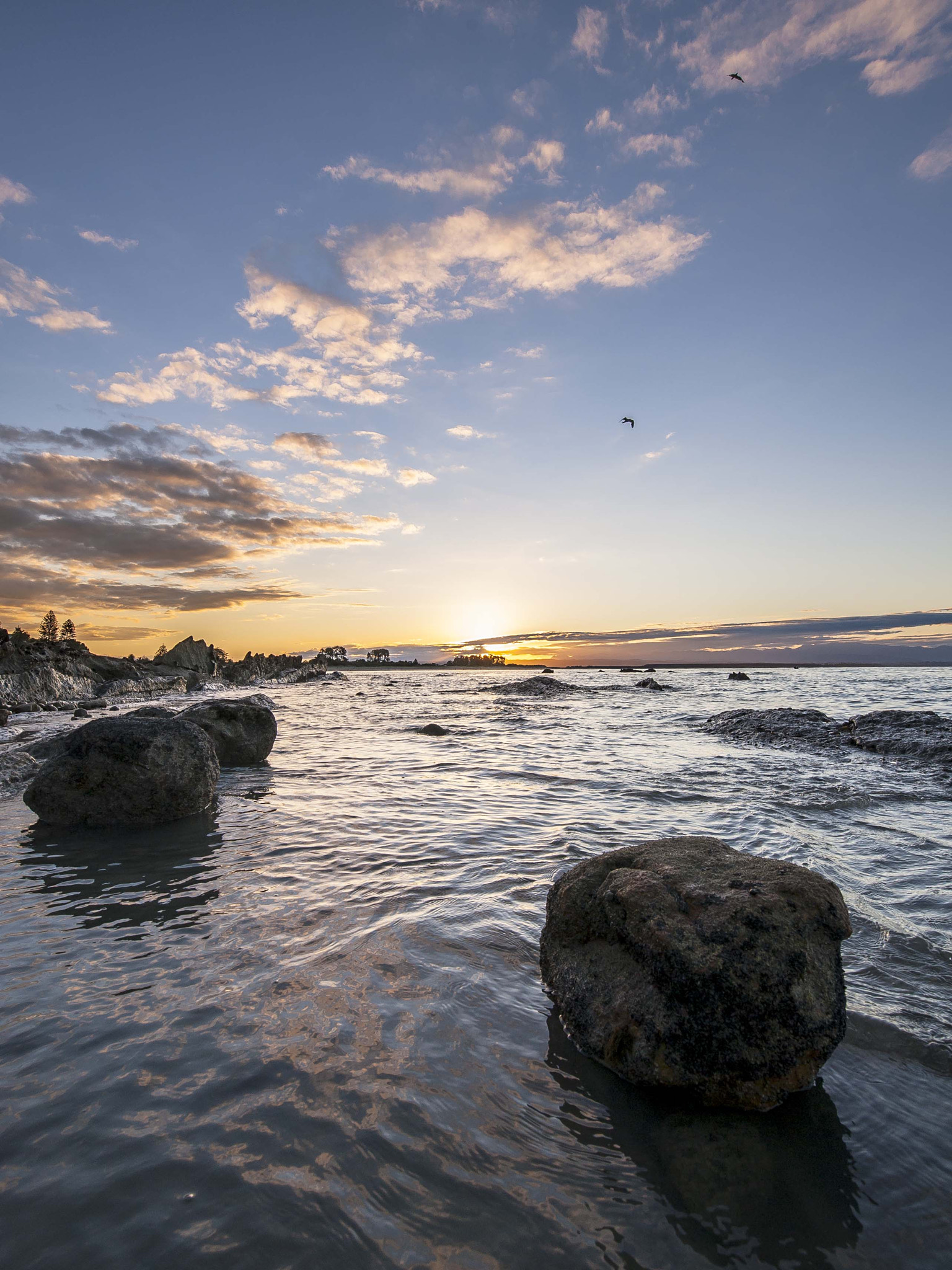 Tamron SP 15-30mm F2.8 Di VC USD sample photo. Rock road, tahuna photography