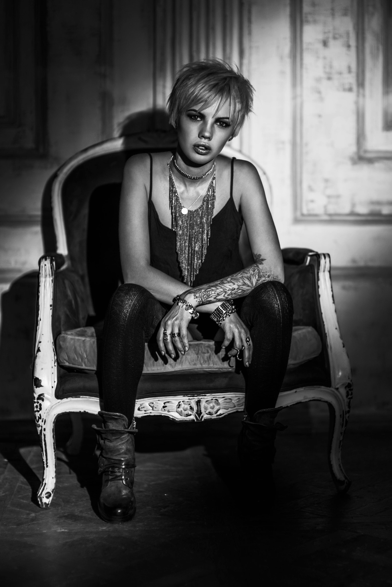 Leica Noctilux-M 50mm F0.95 ASPH sample photo. Rock 'n' roll mood photography