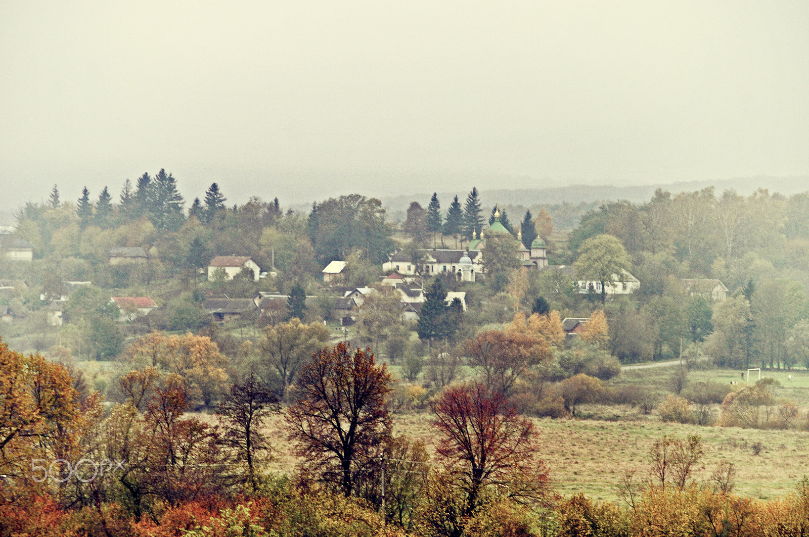Nikon D5000 sample photo. Autumn travel photography