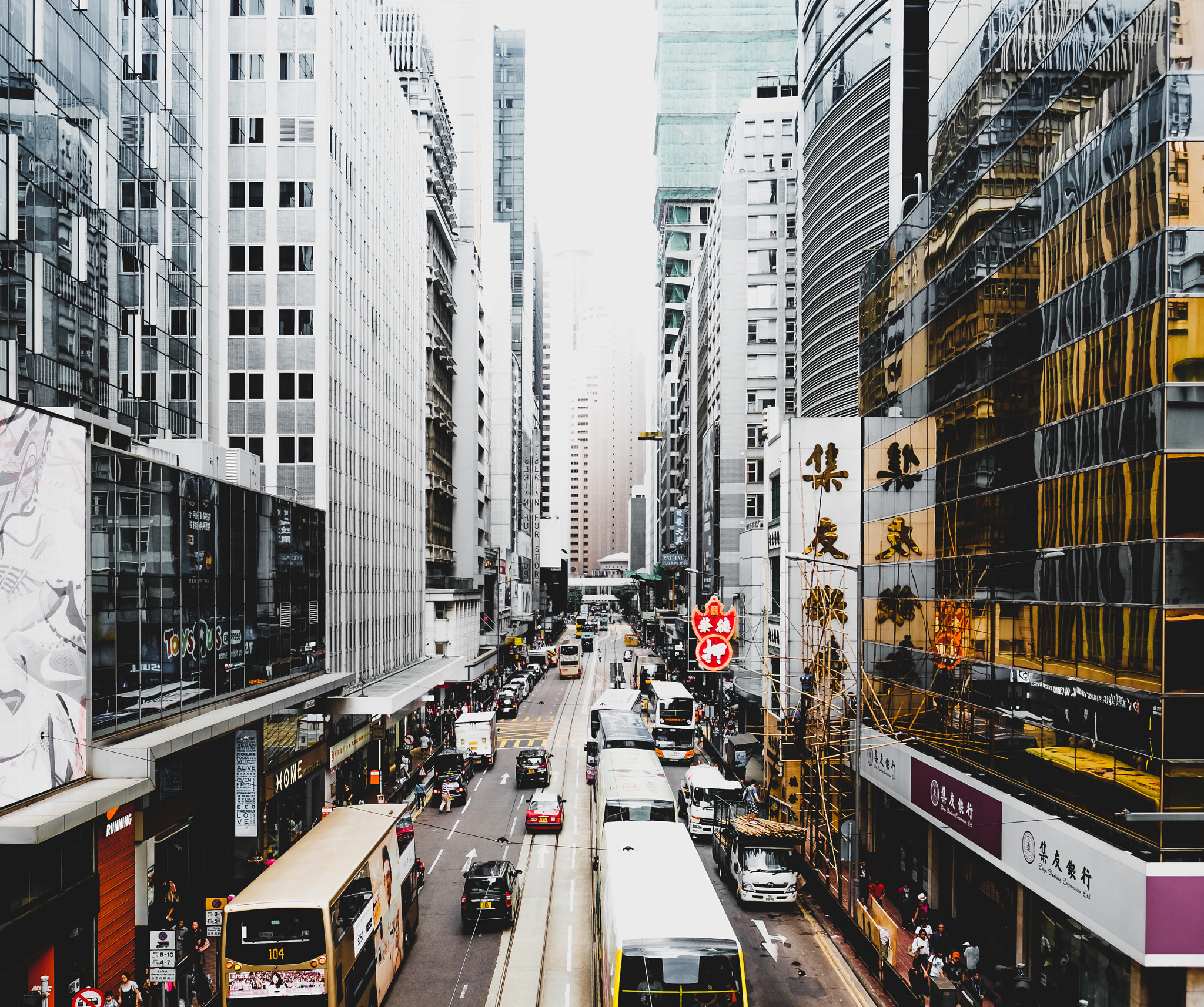 Fujifilm X-T10 + Fujifilm XF 16mm F1.4 R WR sample photo. Central hong kong photography