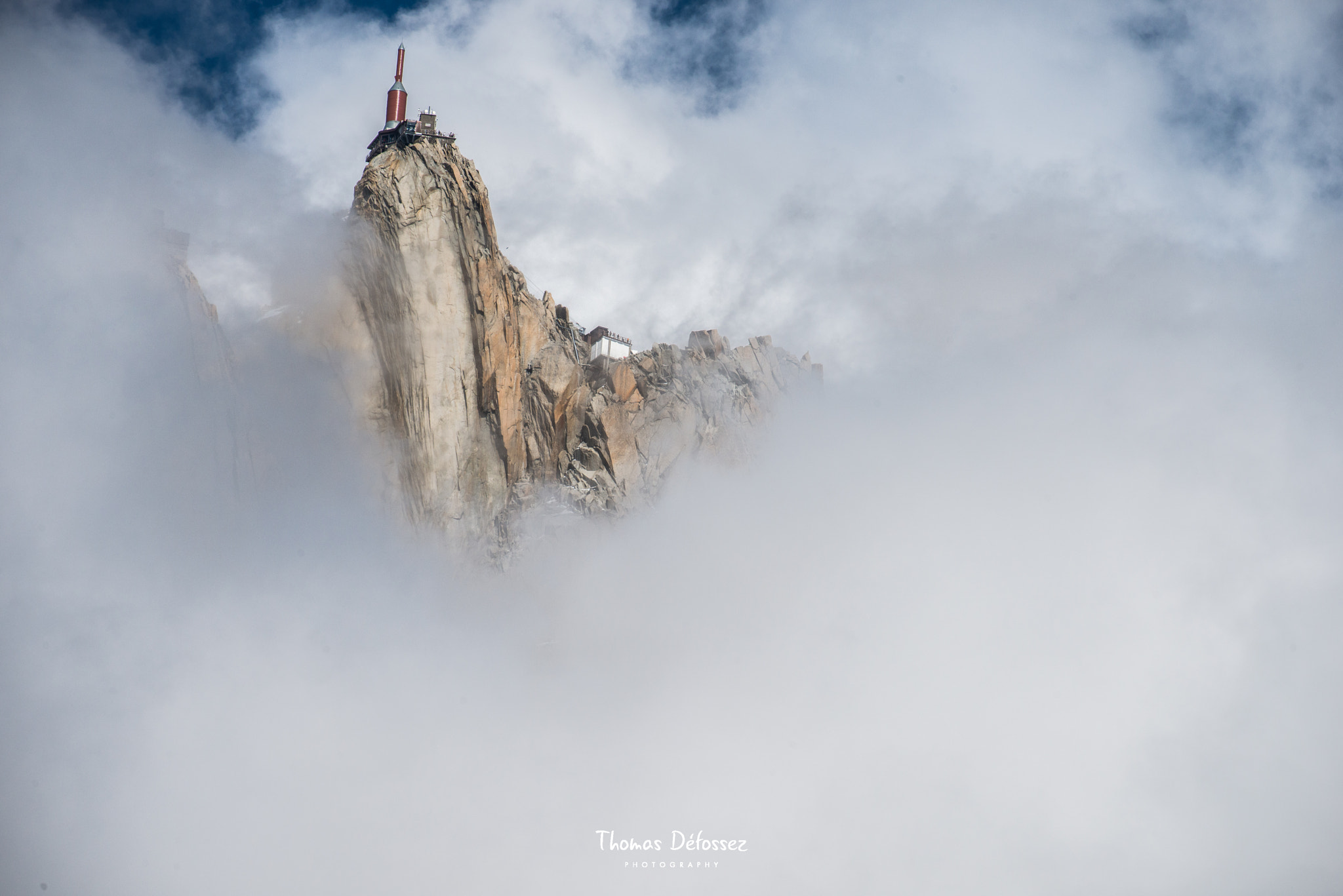 Sigma 50-500mm F4.5-6.3 DG OS HSM sample photo. Floating mountains n°2 photography