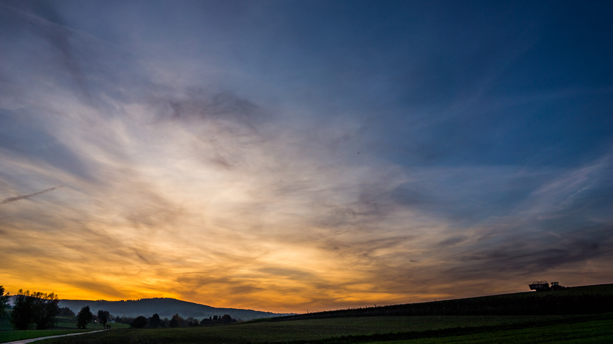 Sony E 18-200mm F3.5-6.3 OSS sample photo. End of day photography