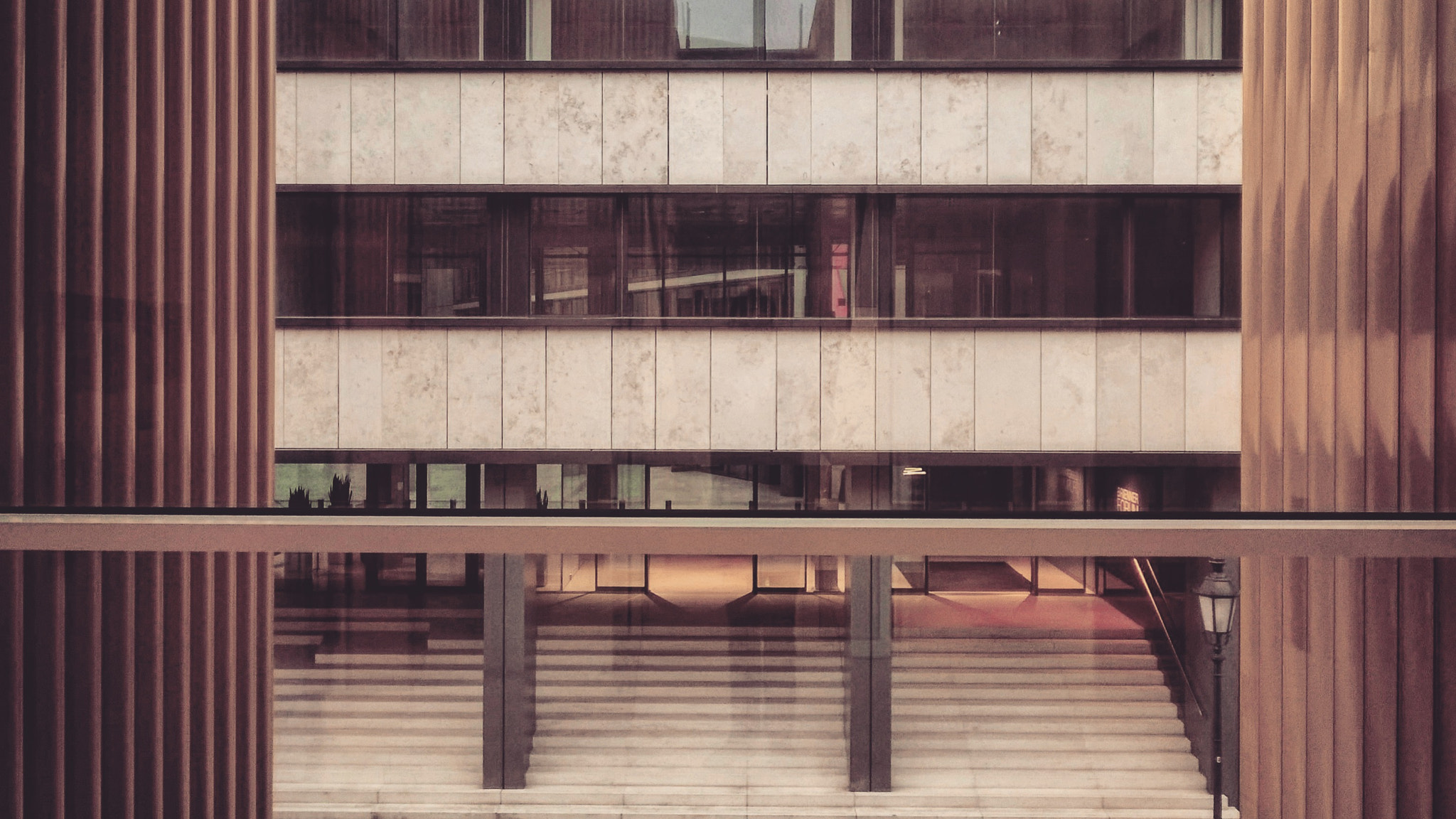 Nokia Lumia 830 sample photo. Lenbachhaus, munich. photography
