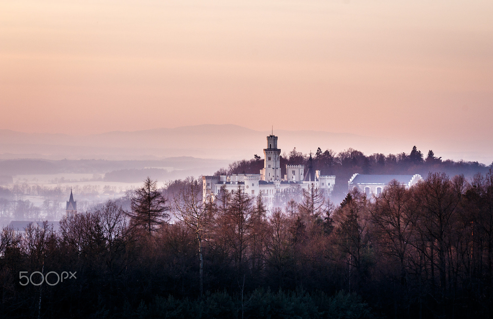 Canon EOS 700D (EOS Rebel T5i / EOS Kiss X7i) + Canon EF 70-200mm F4L USM sample photo. Misty sunset photography