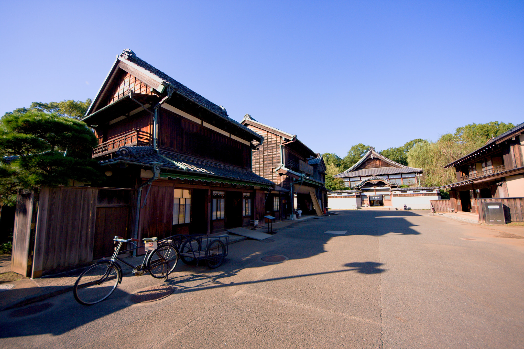 Canon EOS 40D sample photo. Old streets of japan photography