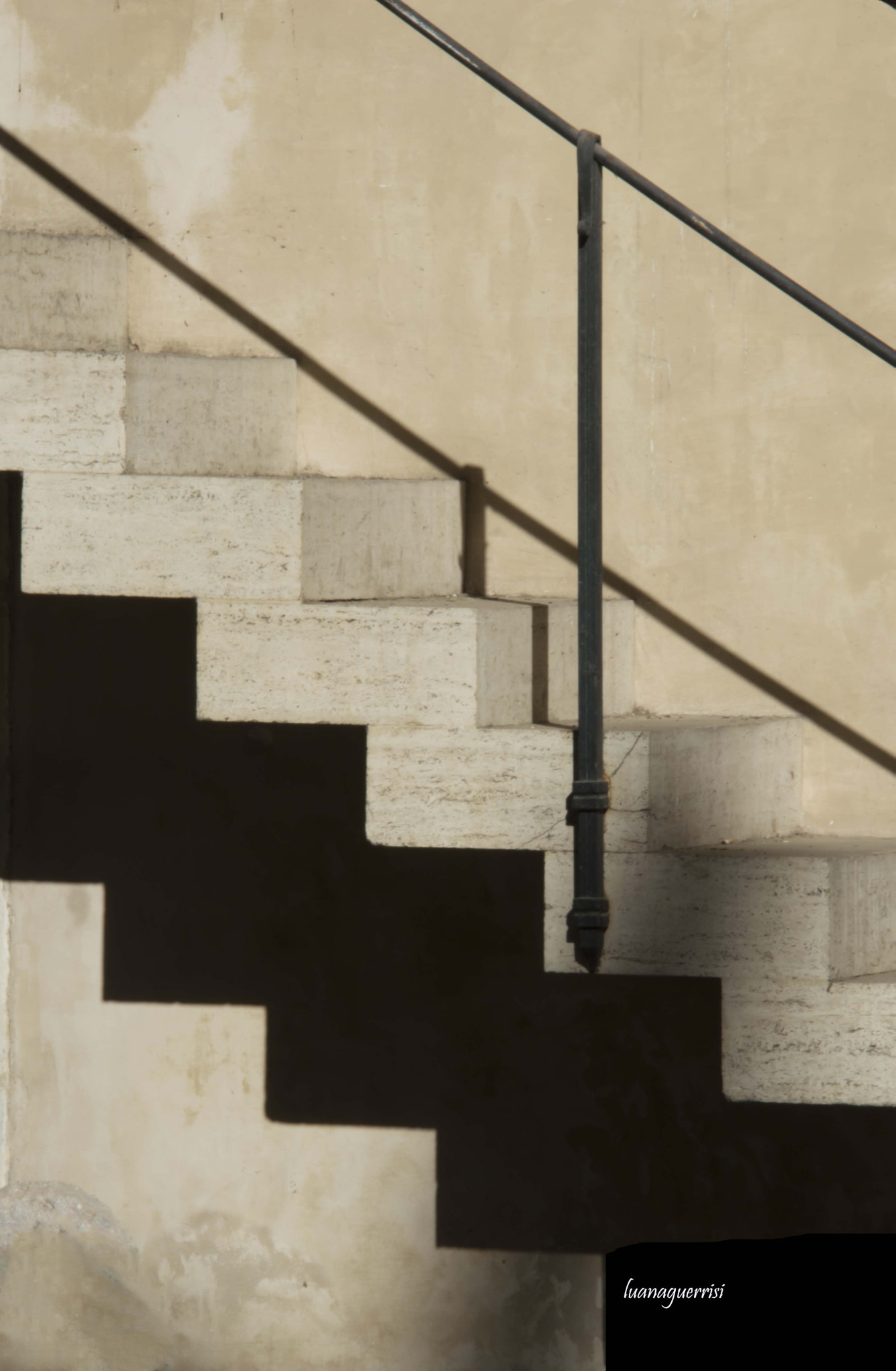 Nikon D3200 sample photo. La geometria della luce e le sue ombre photography