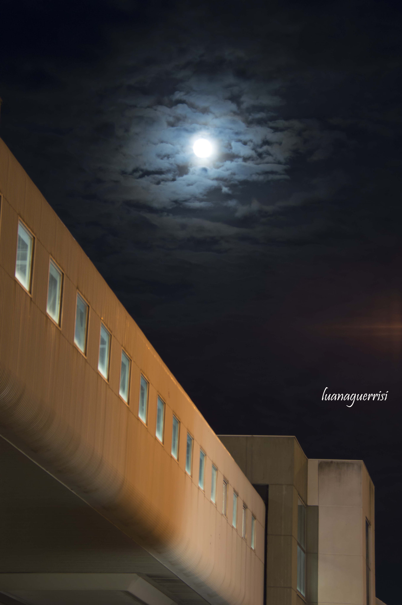 Nikon D3200 sample photo. Roma termini photography