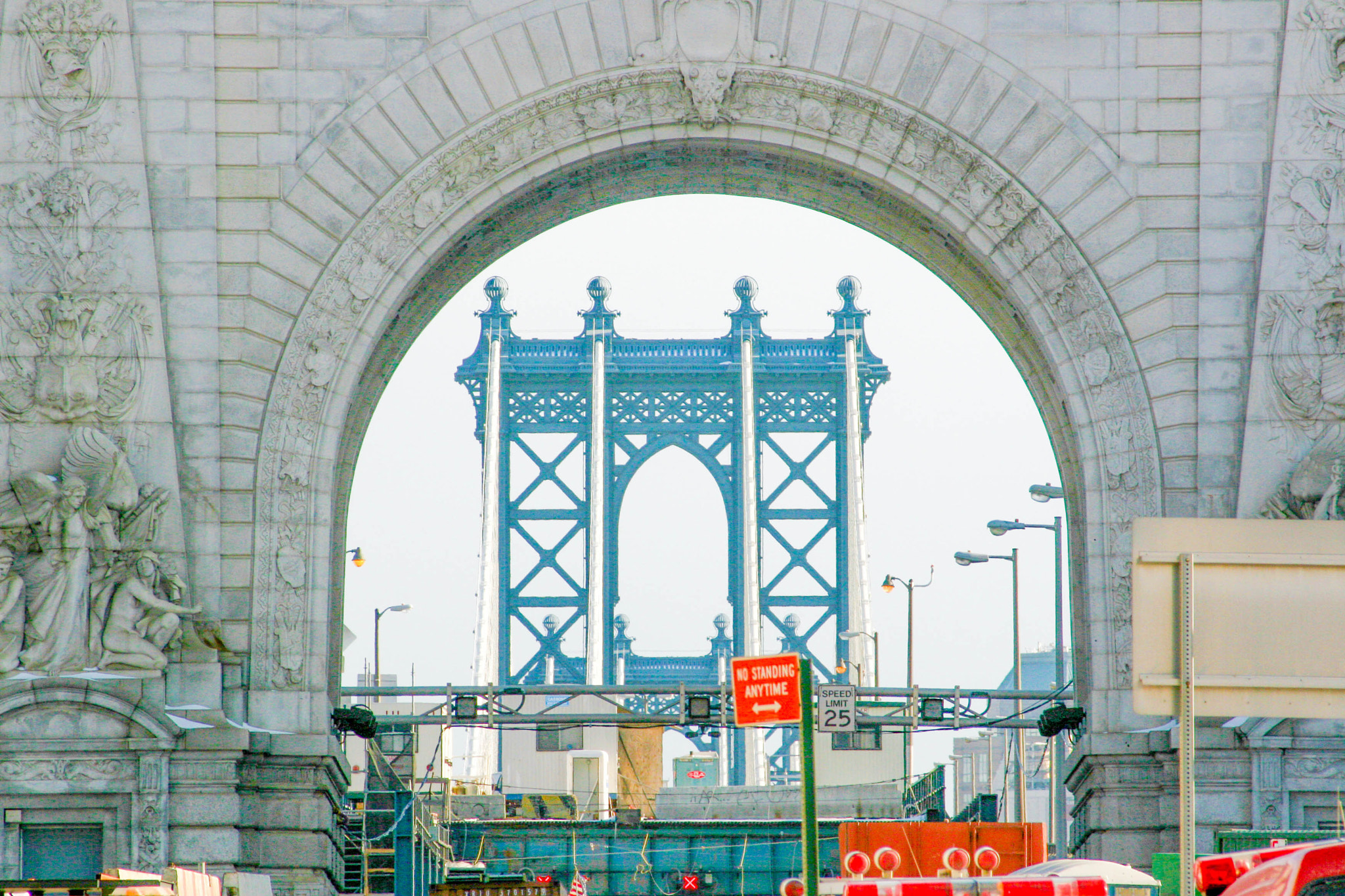 Canon EOS 30D + Canon EF 55-200mm f/4.5-5.6 sample photo. Manhattan bridge from nyc photography