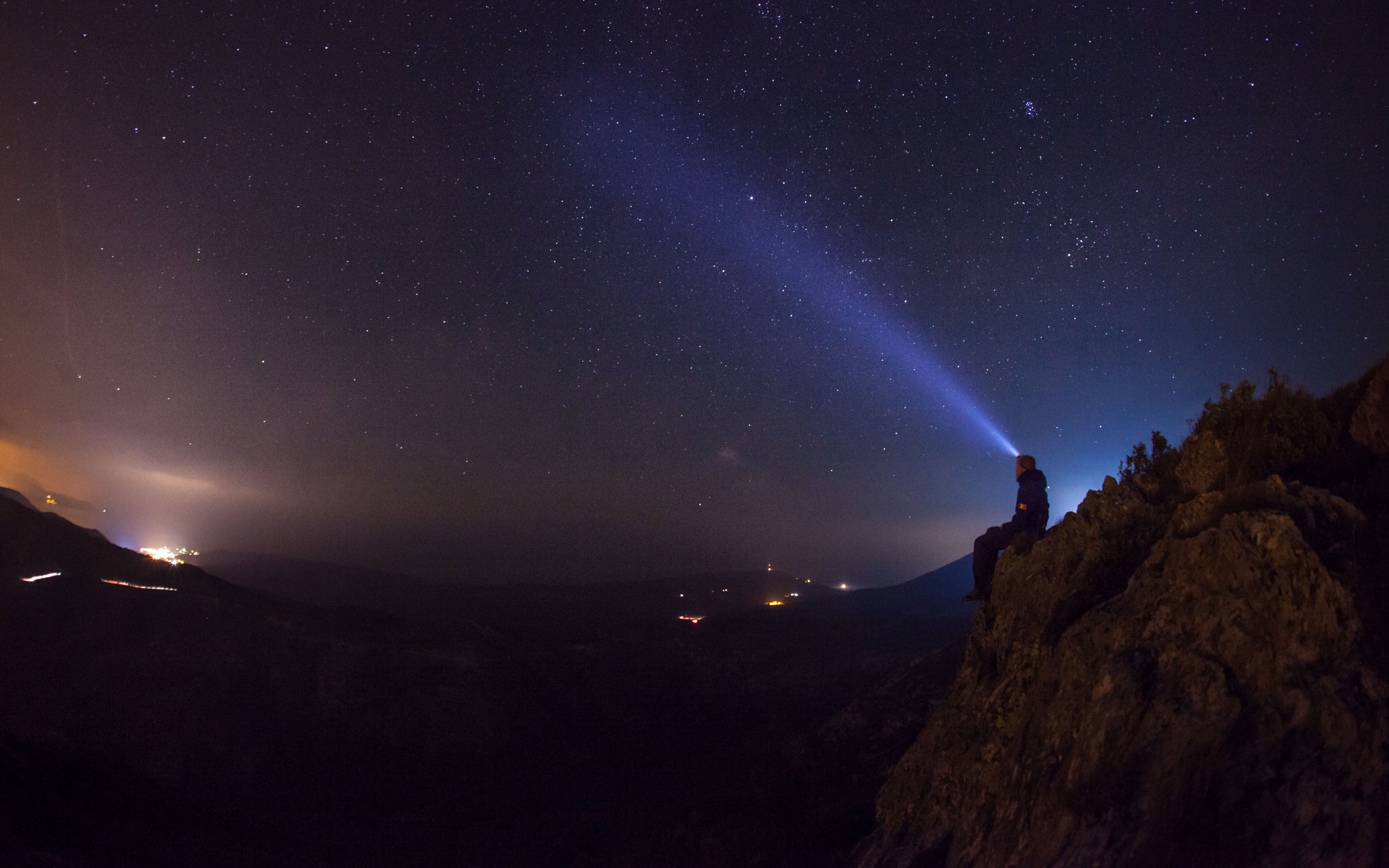 Canon EOS 5D Mark II + Sigma 15mm f/2.8 EX Fisheye sample photo. Stargazing photography