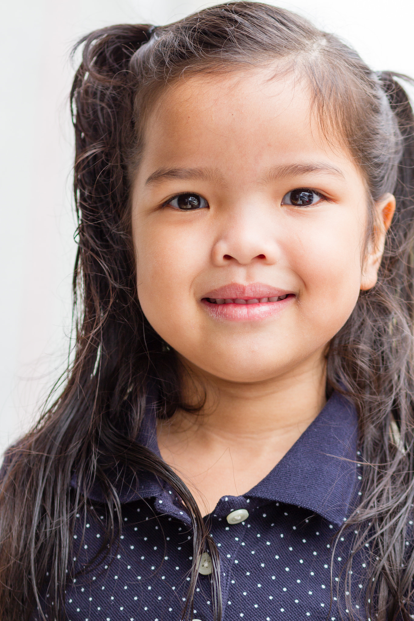 Canon EF 100mm F2.0 USM sample photo. Pretty kid girl photography