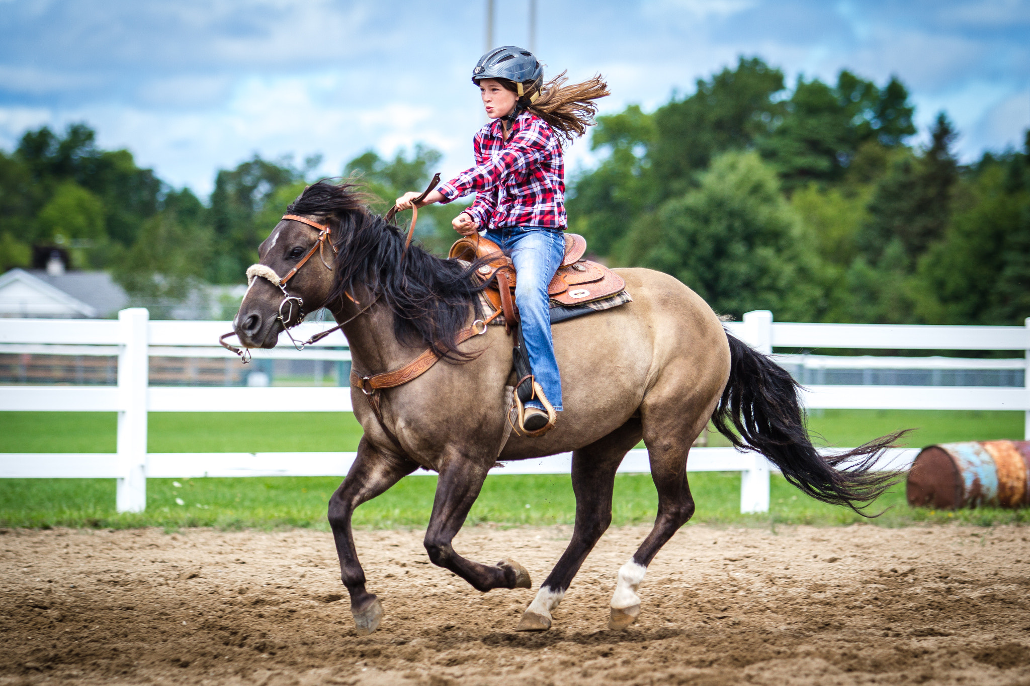 Canon EF 70-200mm F2.8L USM sample photo. Western games photography
