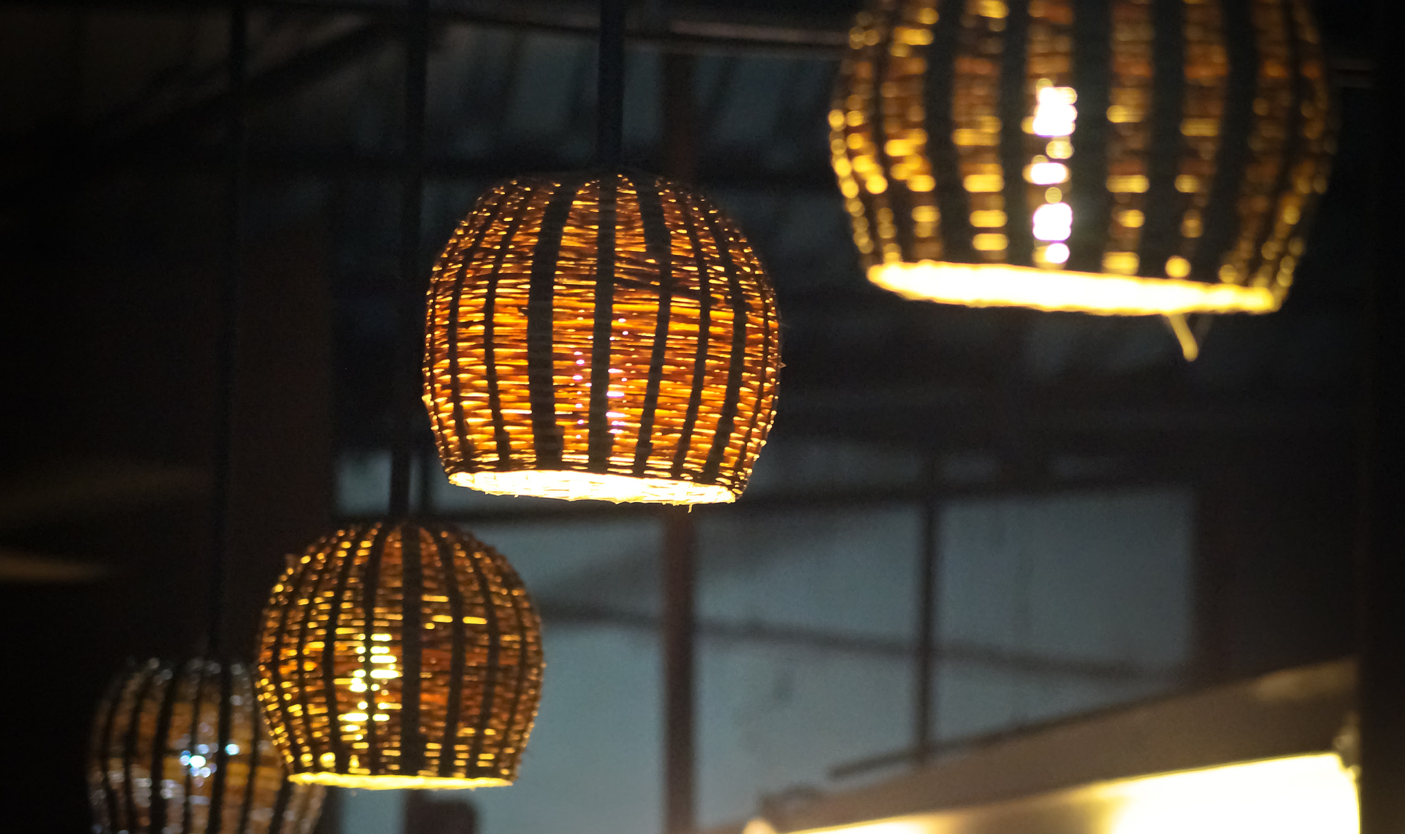 Sony SLT-A58 + Sony DT 55-200mm F4-5.6 SAM sample photo. Lamps #1 photography