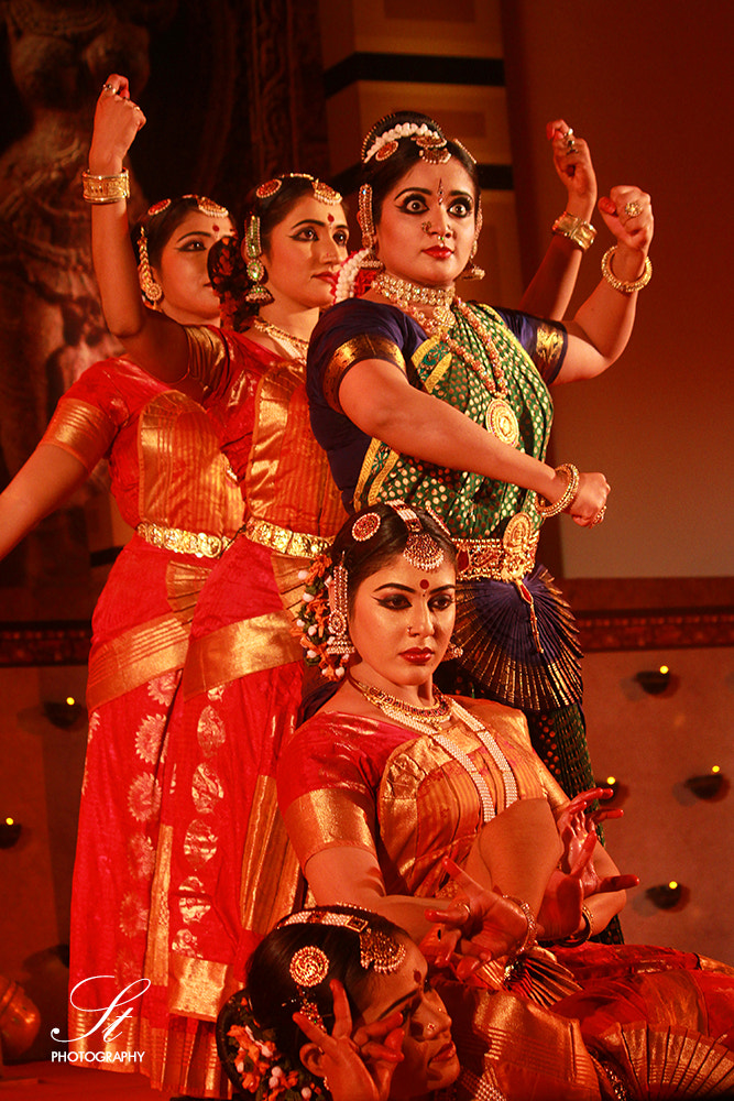 Canon EF-S 55-250mm F4-5.6 IS sample photo. Kavya madhavan photography